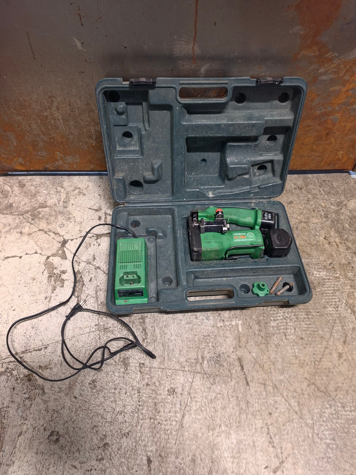 Hitachi CL10D accu draadeindknipper, Ophalen of Verzenden, Gebruikt