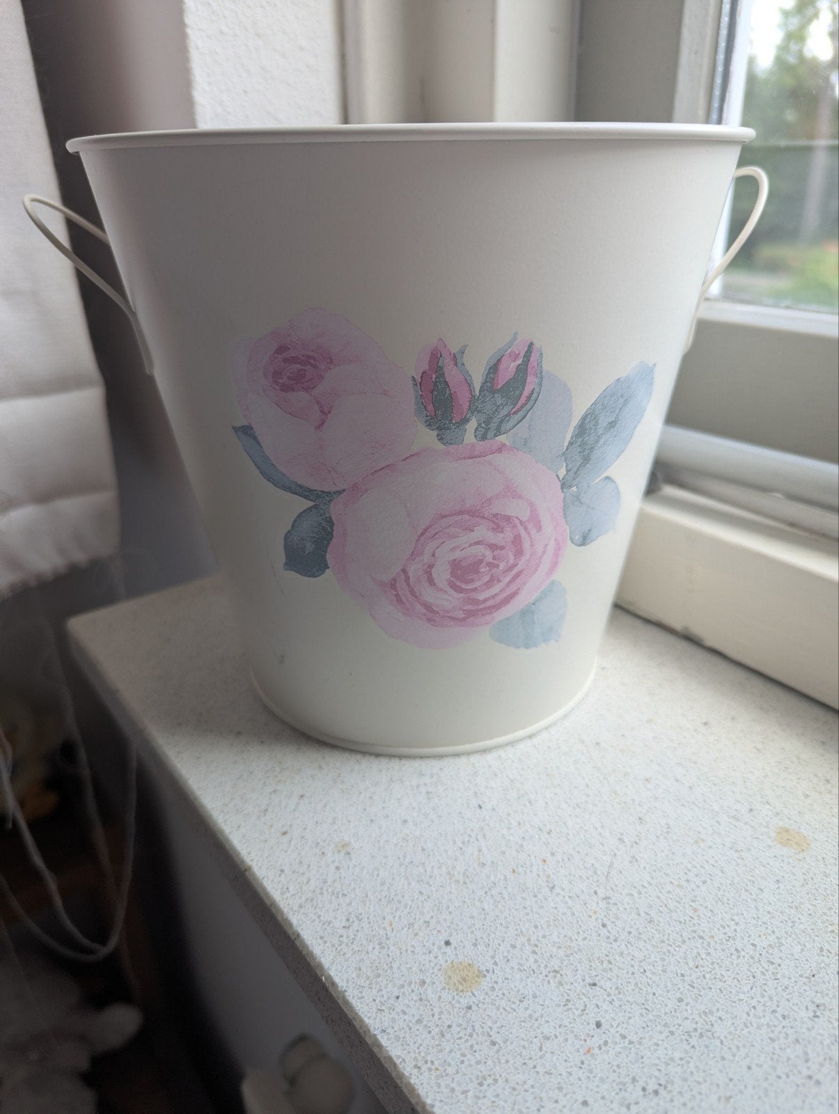 Planten emmertje Rosépeppar van Ikea.
Het emmertje heeft aan, Tuin en Terras, Gebruikt, Rond, Ophalen of Verzenden, Metaal