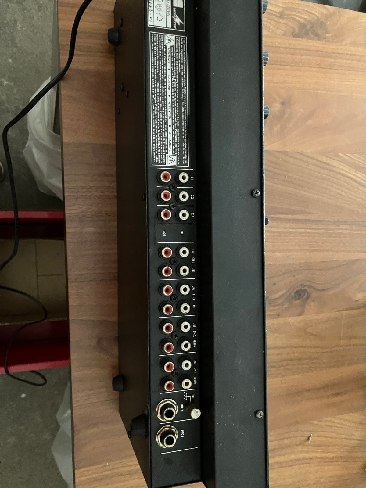 Monacor MPX-4PA 4-kanaals PA-mixer, Ophalen of Verzenden, Gebruikt, Minder dan 5 kanalen, Microfooningang