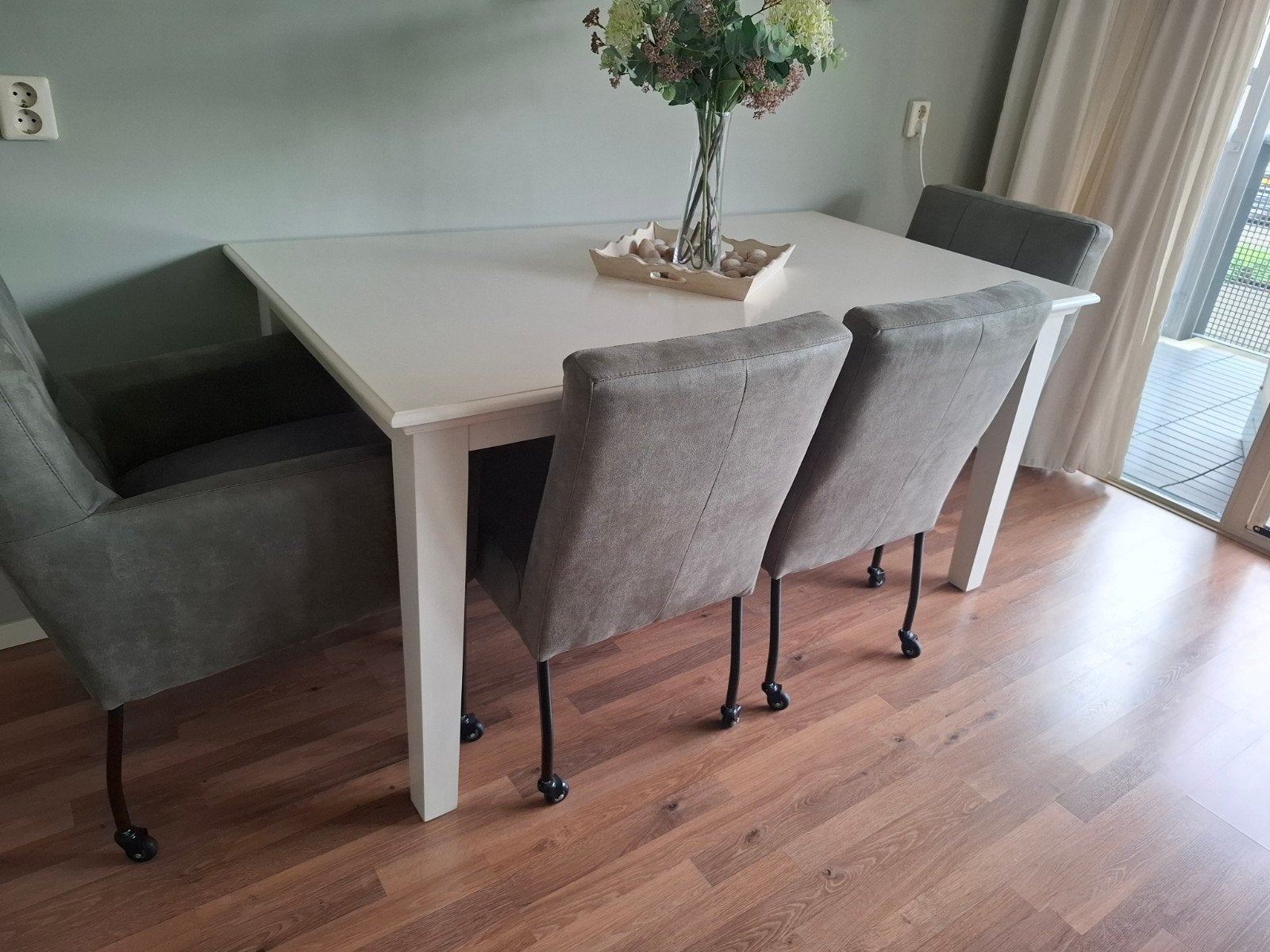 Eettafel off white, Ophalen, Zo goed als nieuw, Rechthoekig