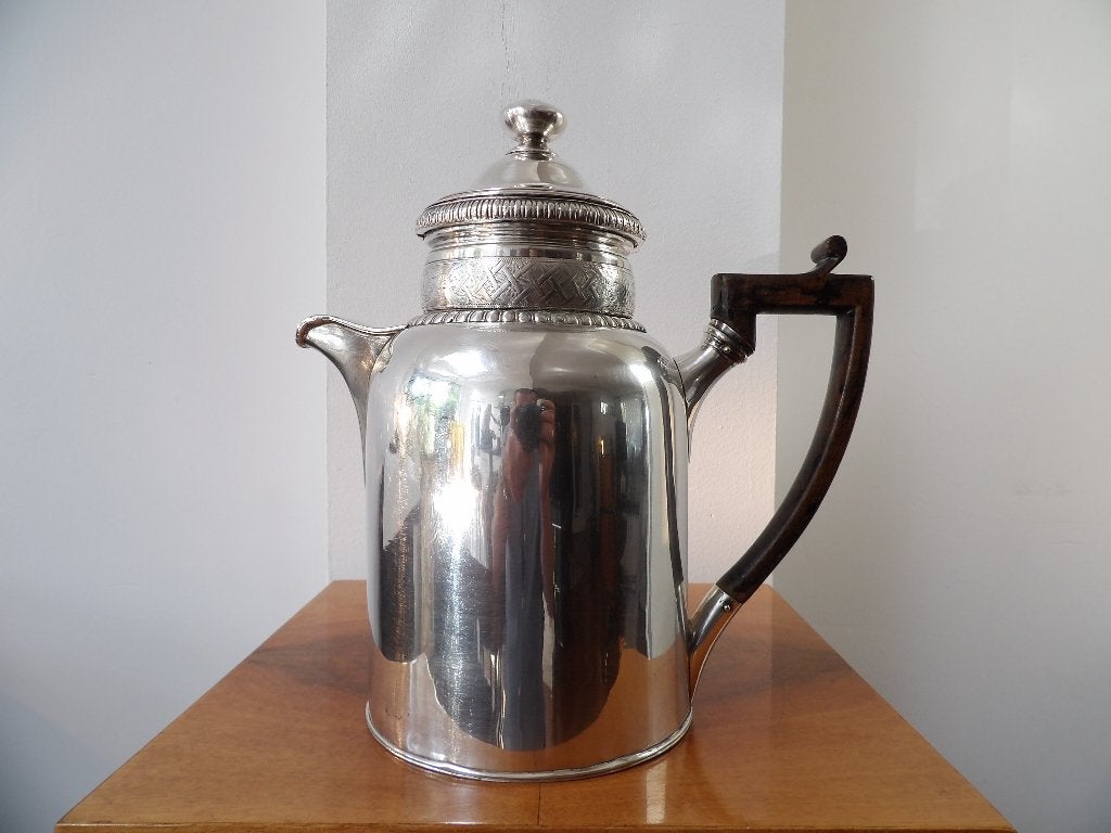 Antieke Engelse Verzilverde Koffie/Theepot Houten Handvat, Ophalen of Verzenden, Zilver