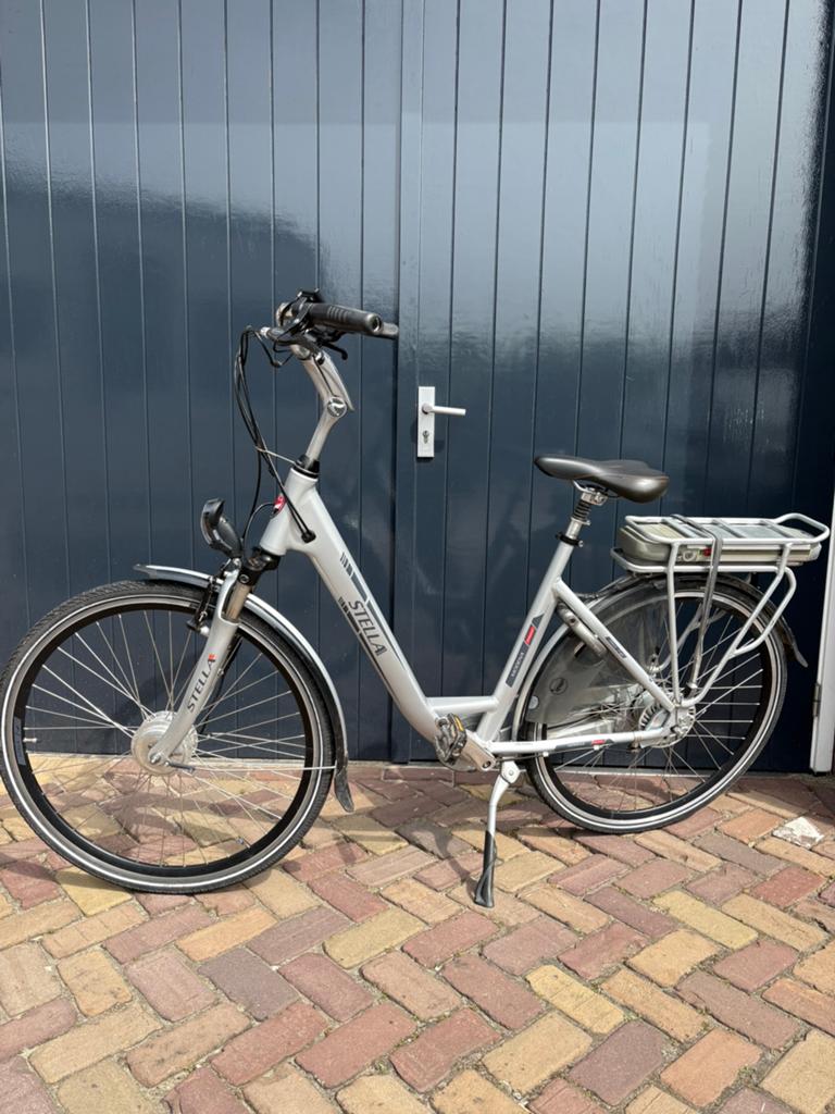 Stella Modena elektrische fiets met storing. Prachtige staat, Fietsen en Brommers, 51 tot 55 cm, Ophalen, Gebruikt, Overige merken