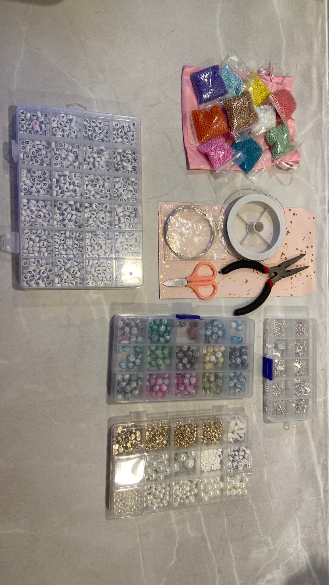 Set voor het maken van sieraden, Hobby en Vrije tijd, Ophalen, Zo goed als nieuw, Kraal