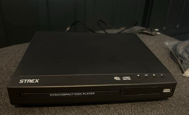 Nieuw: Strex DVD/CD Speler met afstandsbediening en kabels, Ophalen of Verzenden, Nieuw, Dvd-speler, Overige merken