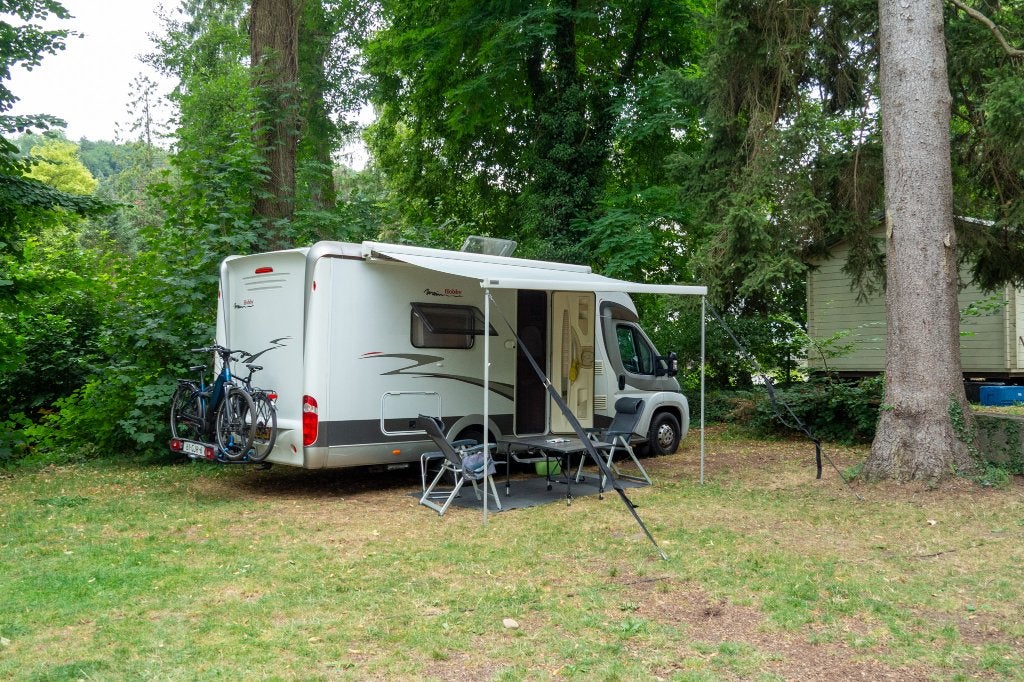 Mooie compacte camper, Fiat, Hobby, Luifel, 6 tot 7 meter
