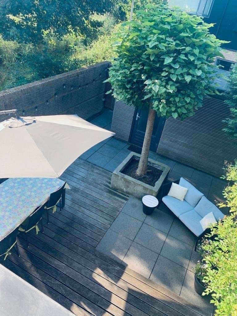 Zweefparasol met voet en tegels - Complete set, Tuin en Terras, Parasols, Ophalen, Gebruikt, Kantelbaar, 2 tot 3 meter