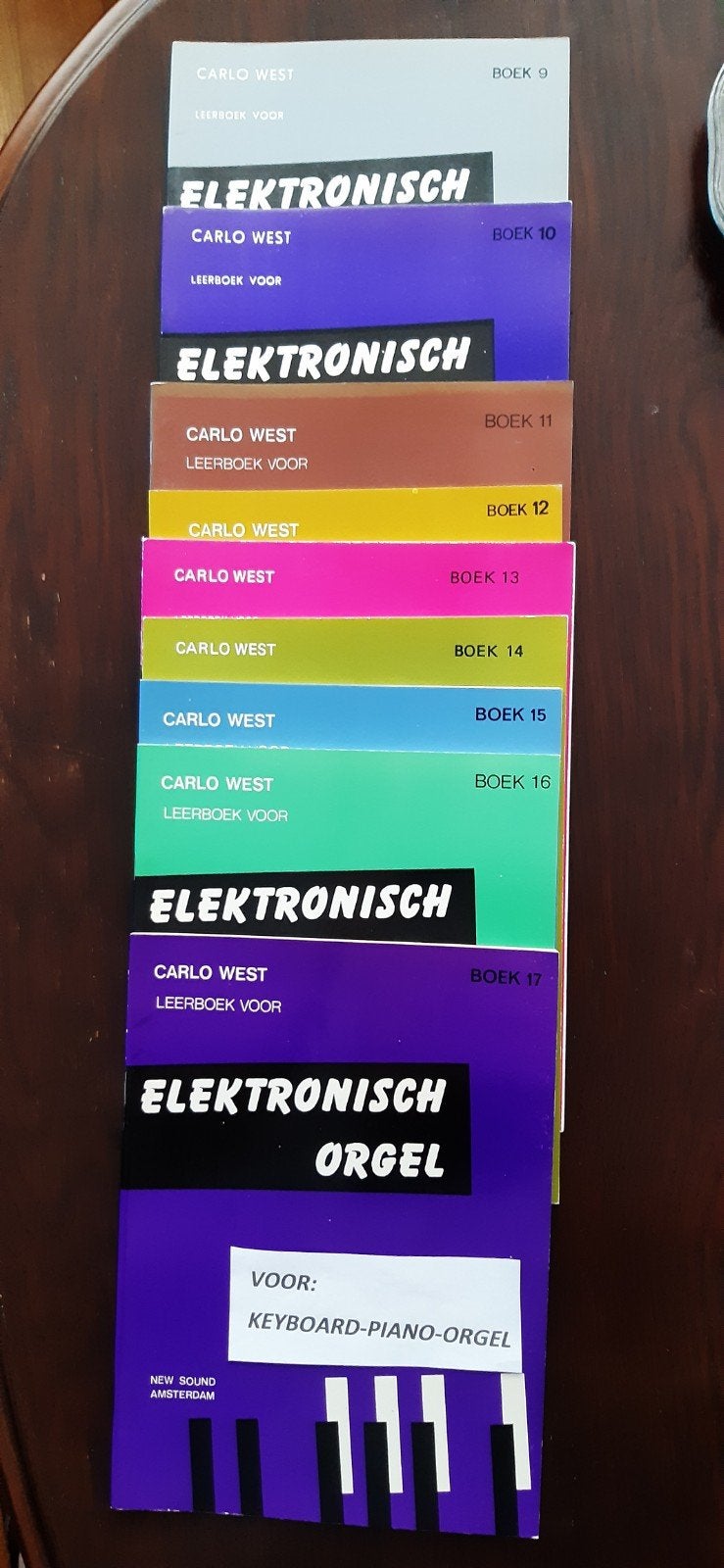 Lesboeken voor keyboard,piano of orgel, Ophalen of Verzenden, Zo goed als nieuw, 61 toetsen, Overige merken