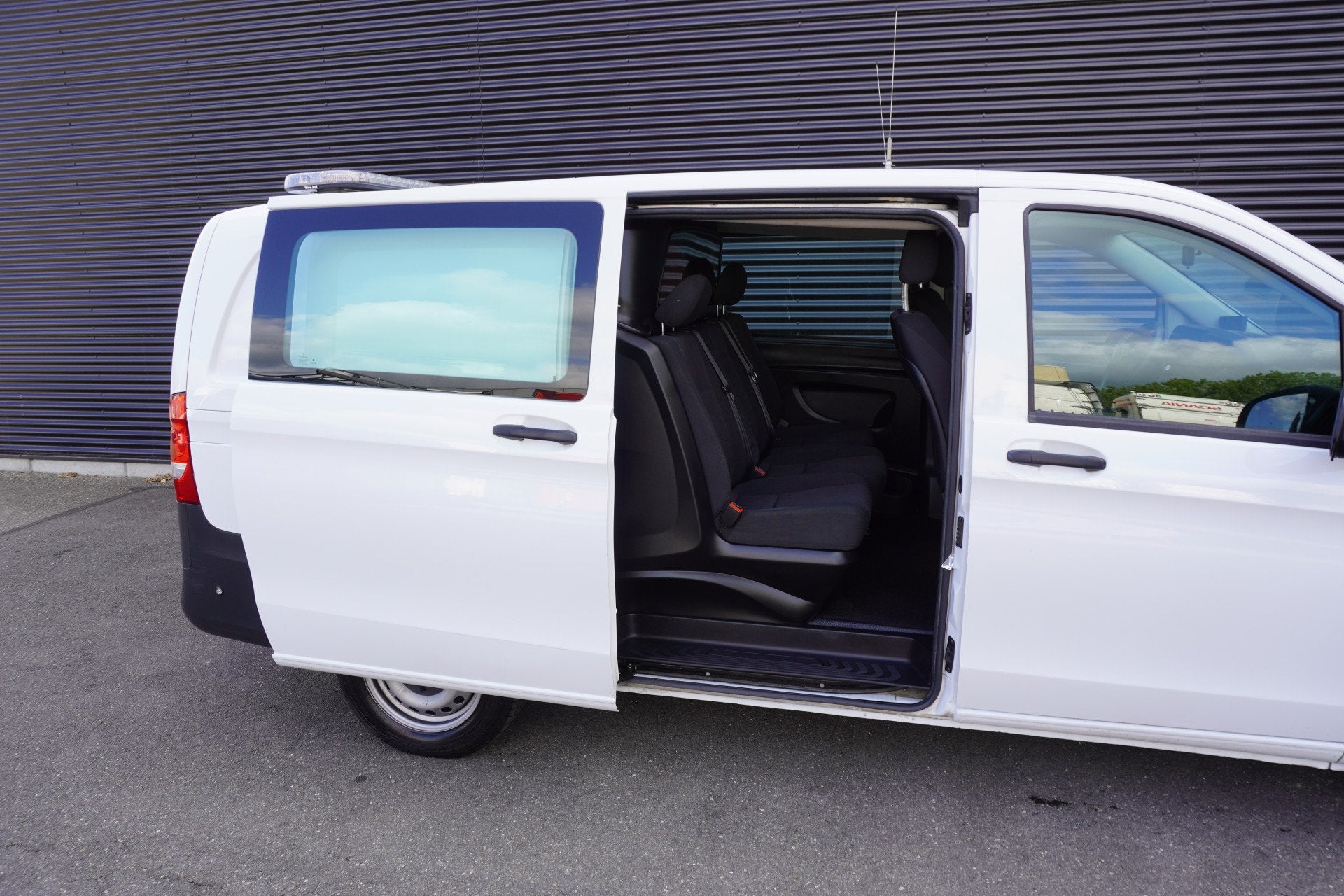 Mercedes-Benz Vito 140pk Automaat Euro6 Dubbele cabine 5 per, Auto's, Bestelauto's, Automaat, Gebruikt, Euro 6, 4 cilinders