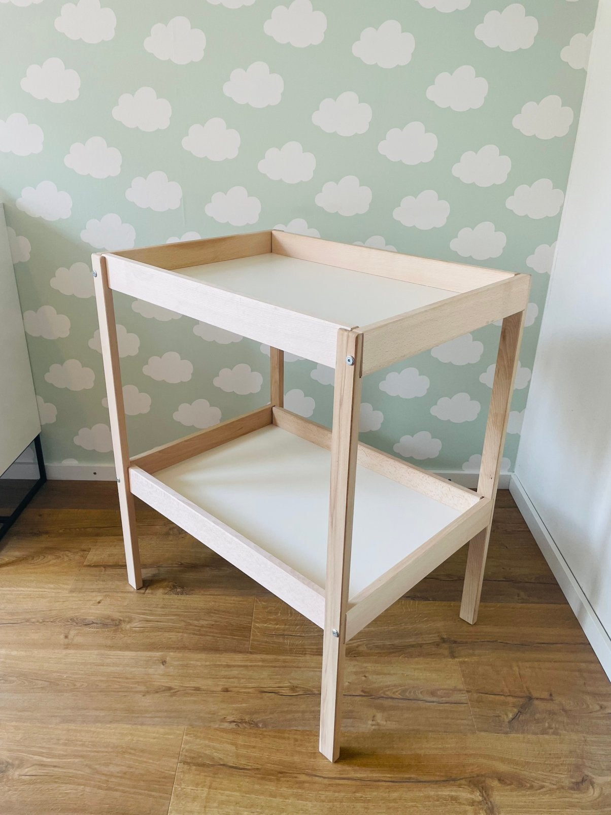 IKEA SNIGLAR commode / verzorgingstafel – beukenhout, Minder dan 75 cm, 50 tot 70 cm, Zo goed als nieuw, Ophalen