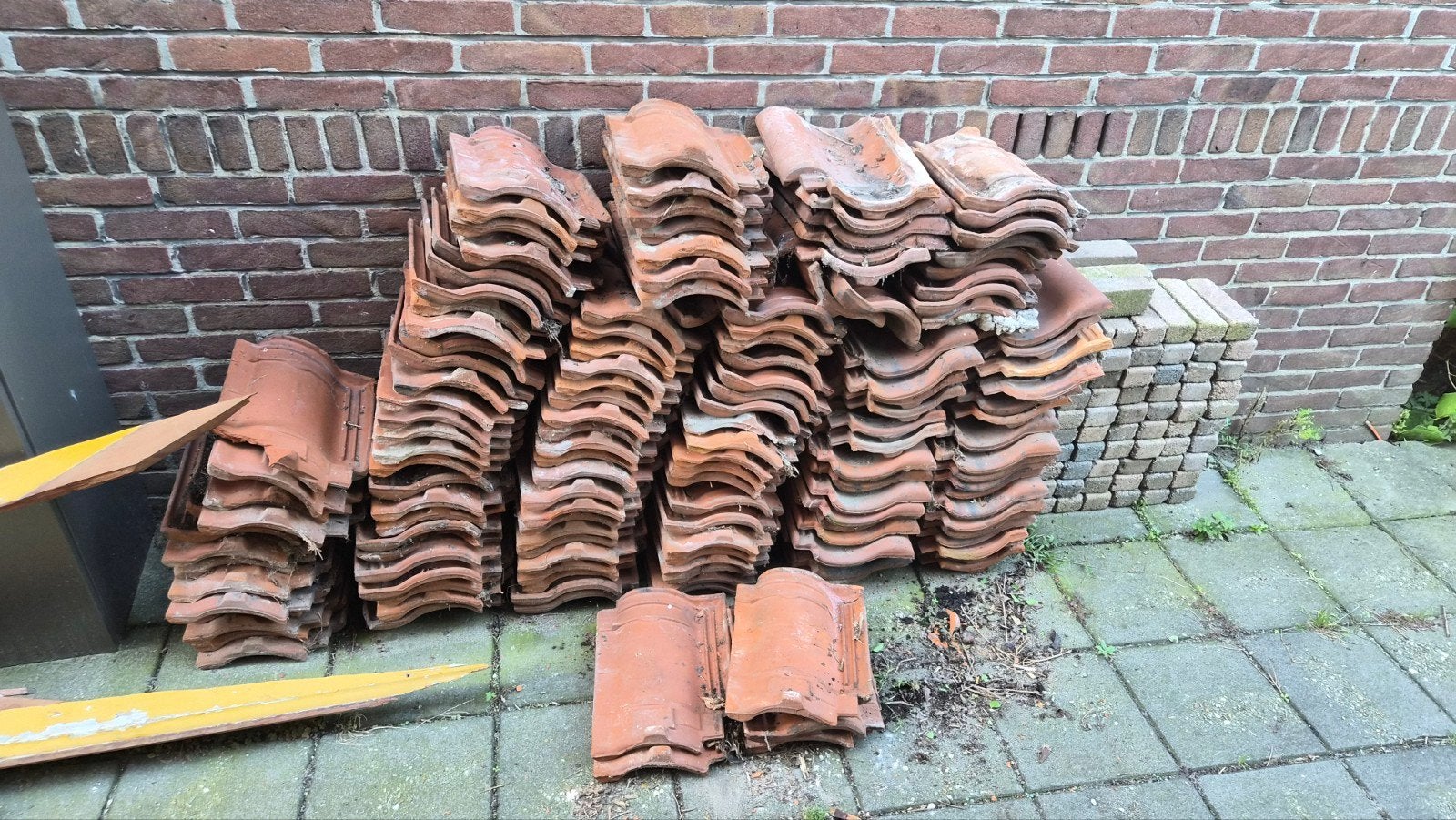gratis dakpannen!, Ophalen, Gebruikt, Steen of Klei, Dakpannen