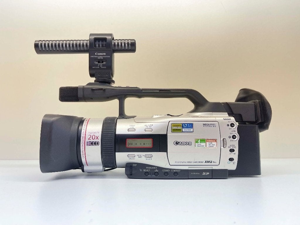 CANON DM-XM2E professionele 3CCD Mini-DV videocamera, N, N, Canon, 20x of meer
