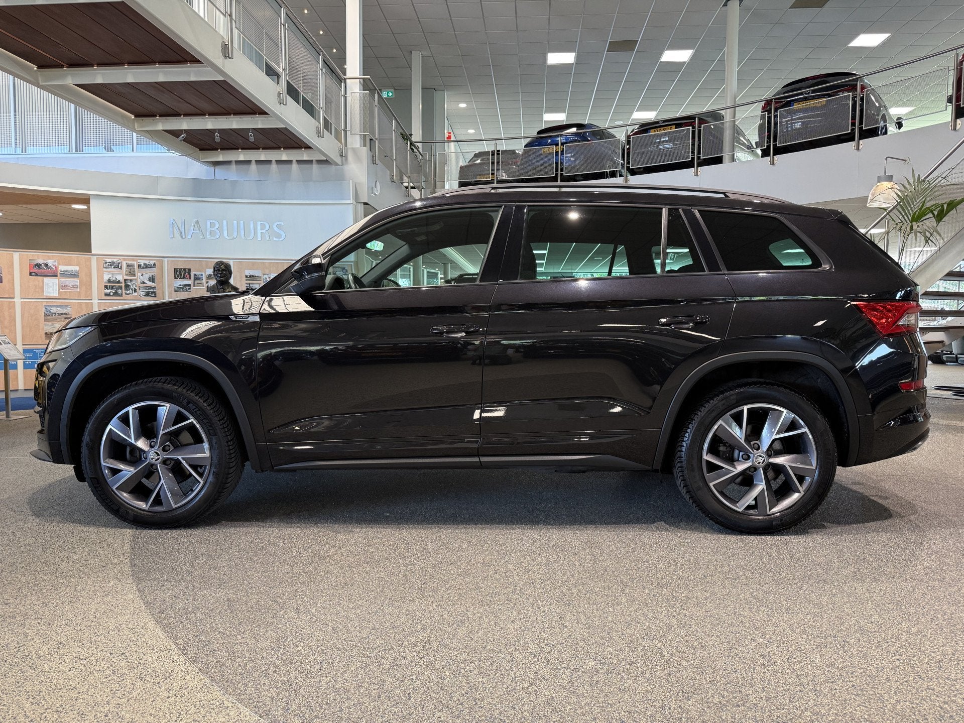 Skoda Kodiaq 1.5 TSI Sportline Business 5p NL auto, Trekhaak, Auto's, Voorwielaandrijving, 12 maanden, Euro 6, 4 cilinders