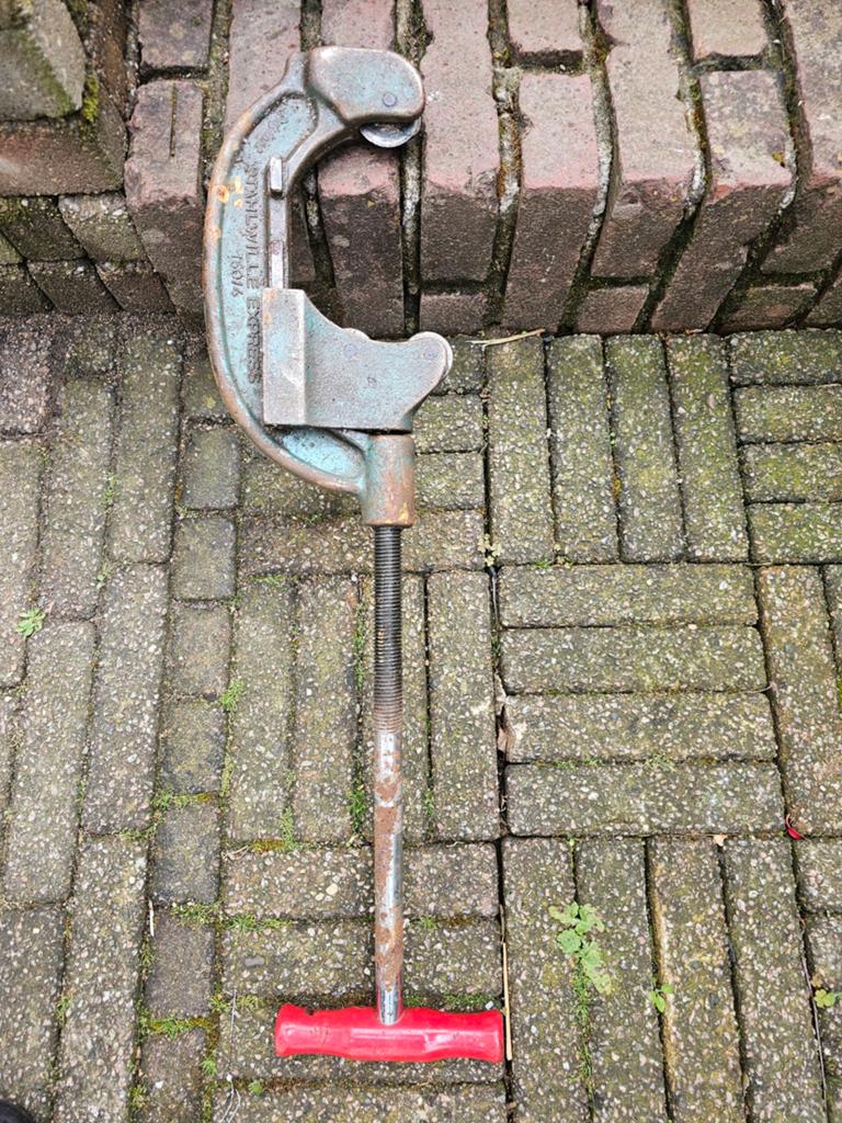 Snijder voor buizen. Bieden., Ophalen of Verzenden