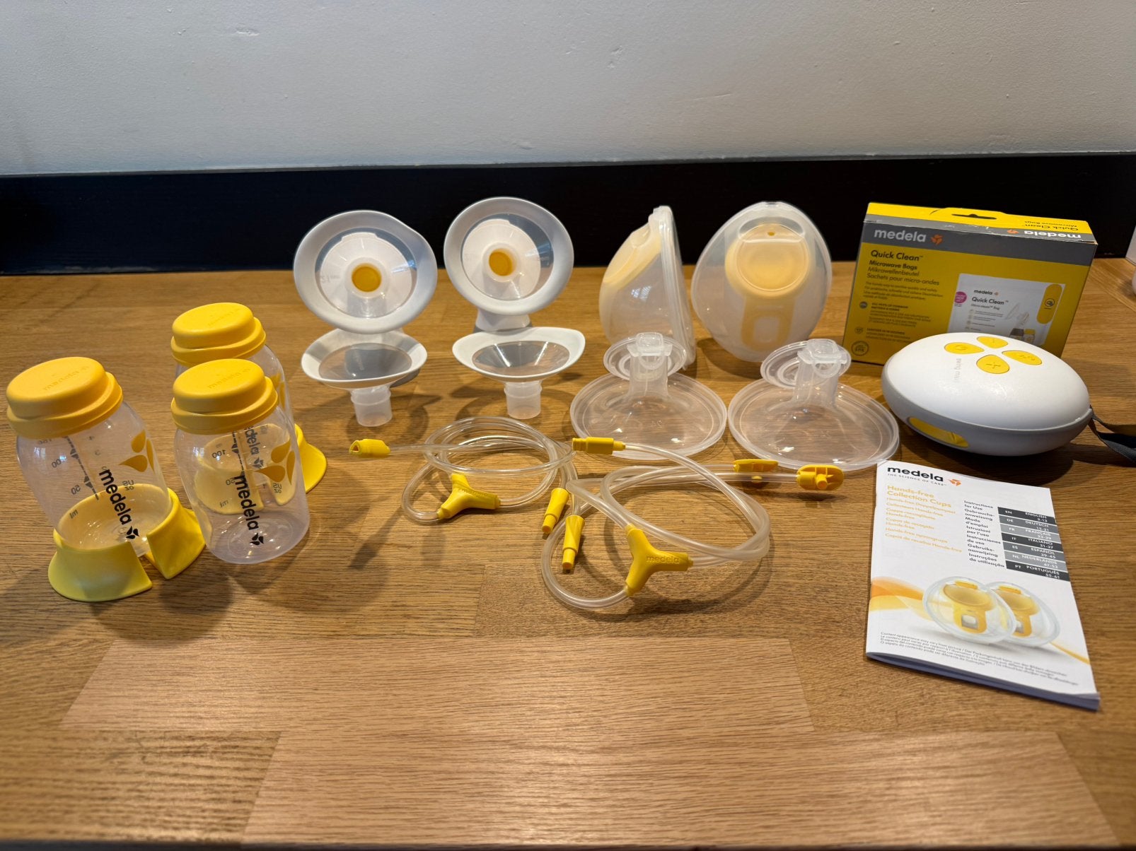 Medela Swing Maxi elektrische borstkolf + handsfree cups, Ophalen of Verzenden, Zo goed als nieuw, Borstkolf