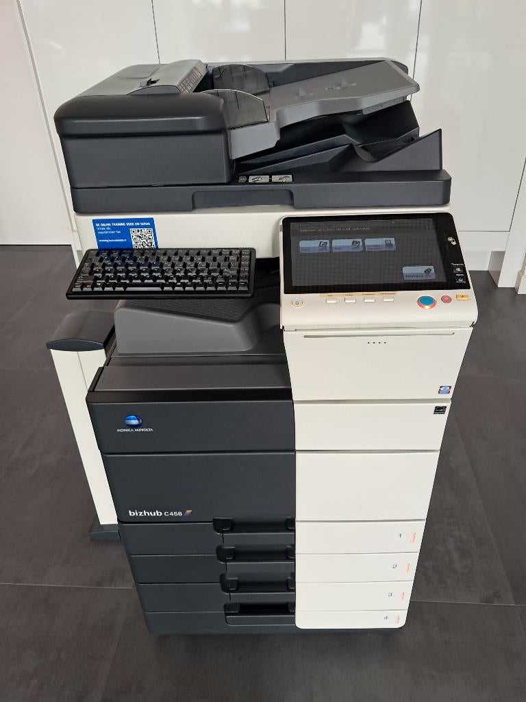 Konica Minolta Bizhub C458  inclusief nieuwe toners, Computers en Software, Printers, Gebruikt, All-in-one, Laserprinter, Faxen
