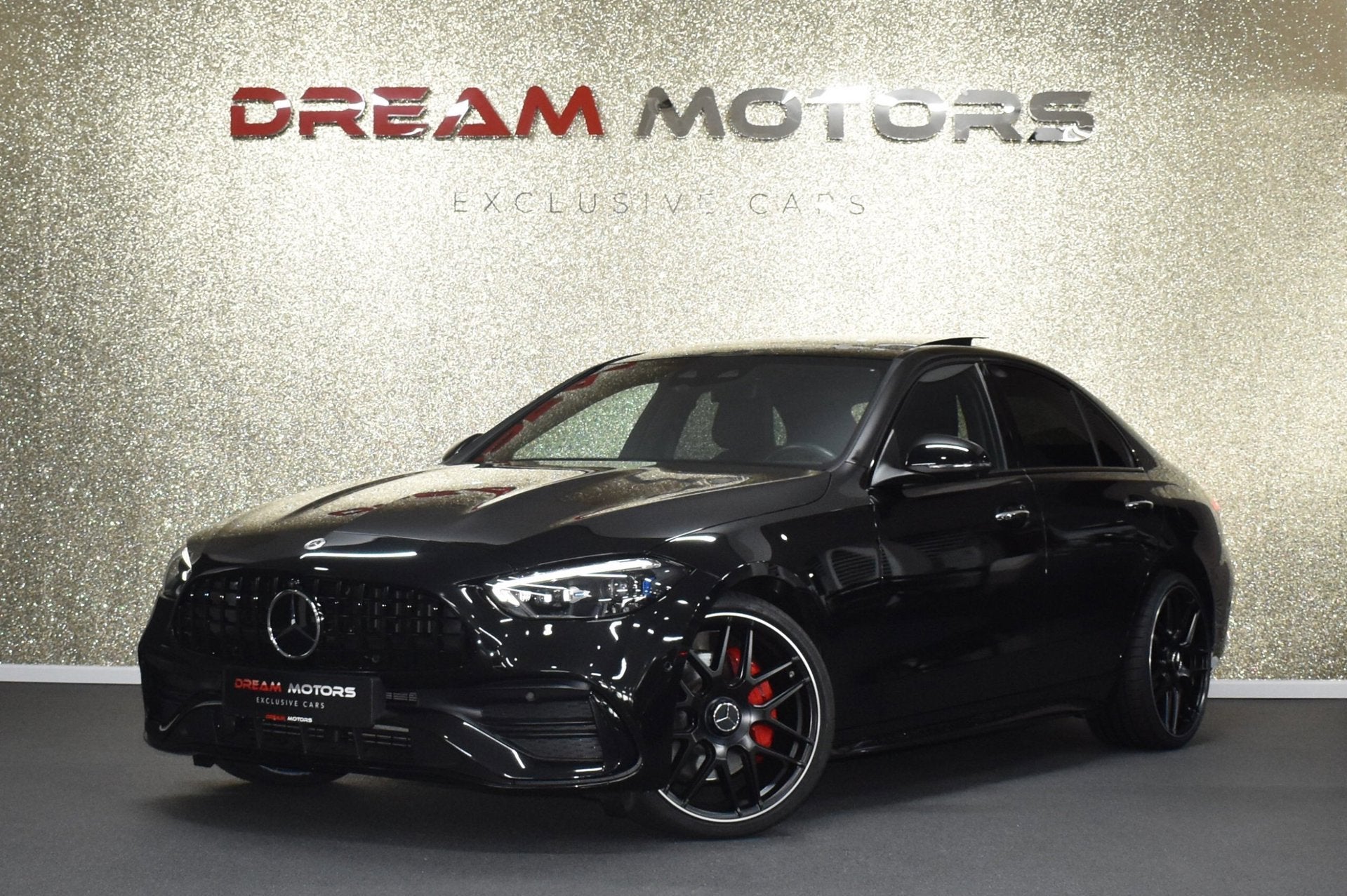 Mercedes-Benz C-klasse 300 e AMG 313pk | C63 AMG | BURMESTER, Automaat, Achterwielaandrijving, Gebruikt, Zwart