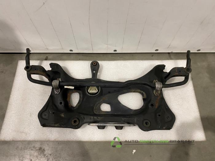 Subframe van een Volkswagen Golf, Auto-onderdelen, Gebruikt, -, Volkswagen, -