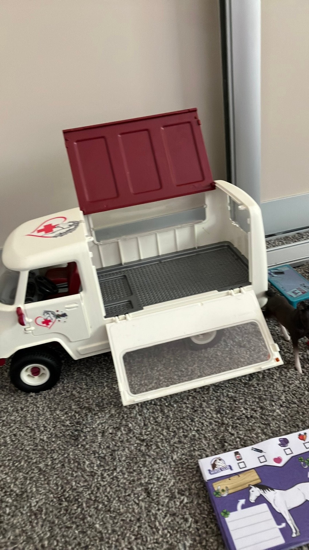 schleich camper, Ophalen, Zo goed als nieuw, Paard, Beeldje of Figuurtje