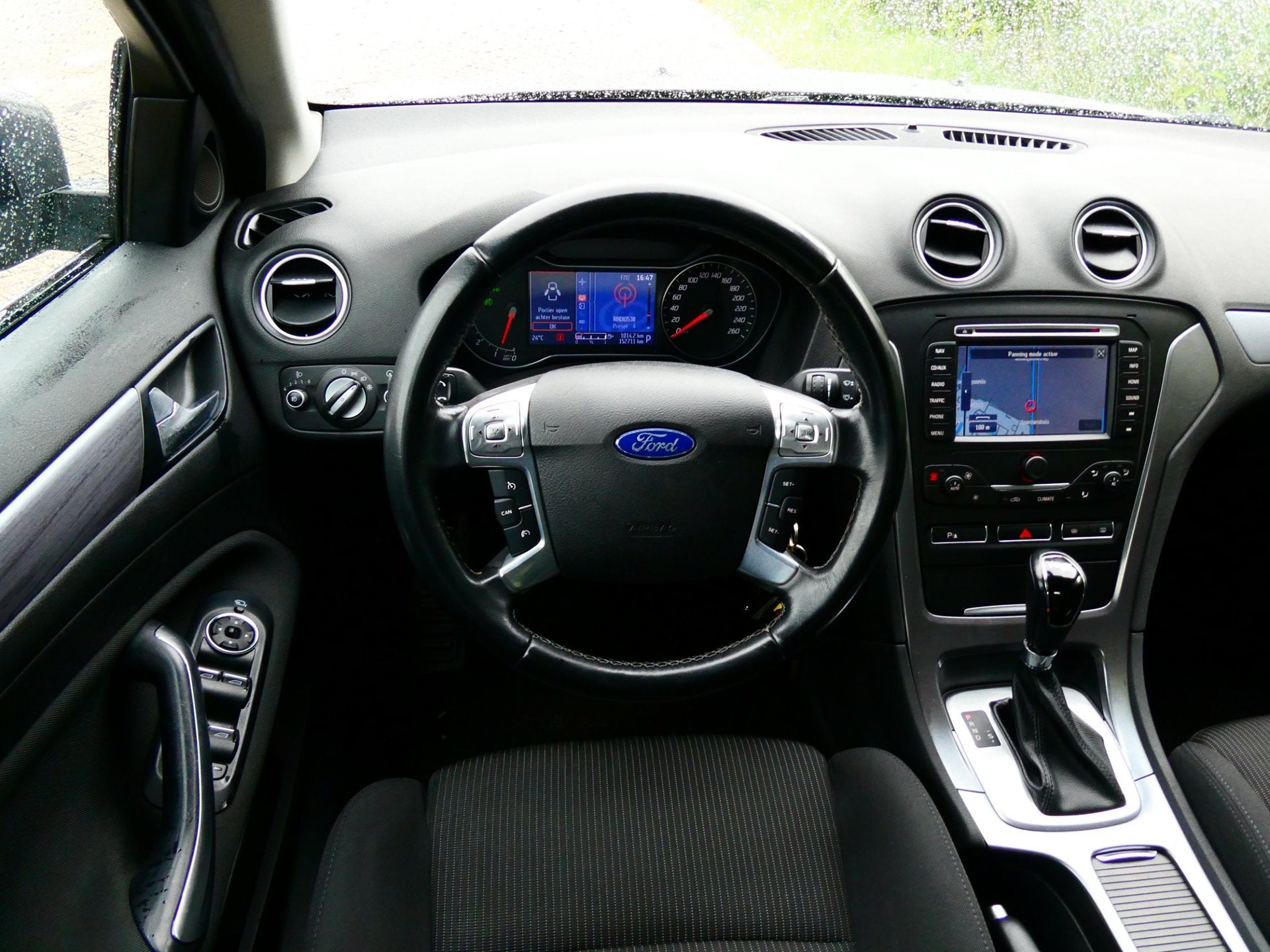Ford Mondeo 2.0 Titanium 203pk Automaat 2e eig. Clima Navi T, Auto's, Euro 5, Stof, Gebruikt, 4 cilinders