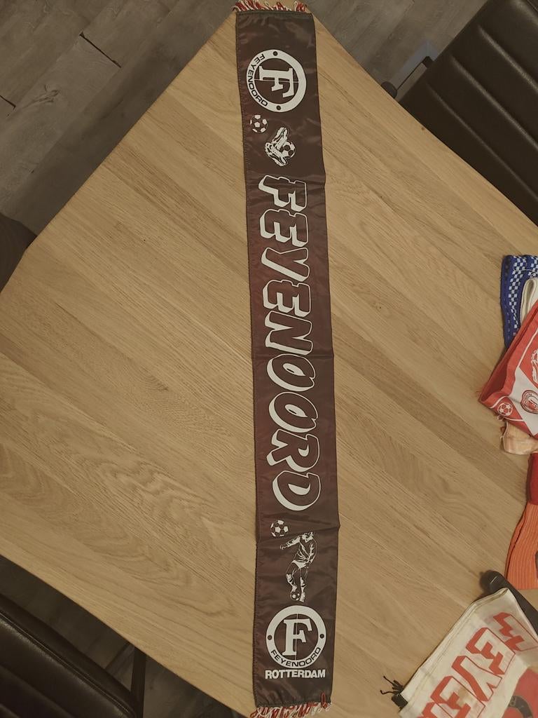 Oude Feyenoord sjaal - Vintage voetbal accessoire, Sport en Fitness, Tafeltennis, Ophalen, Gebruikt, Overige typen