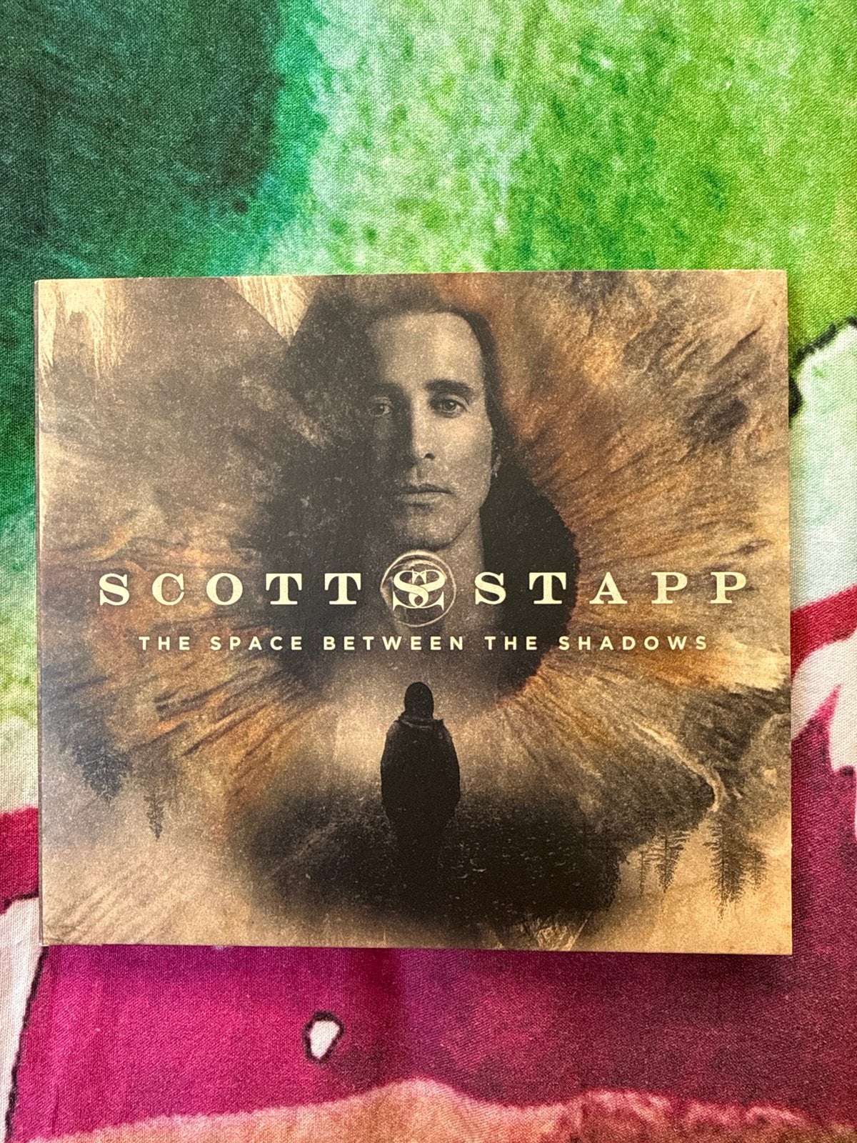 Scott Stapp - The Space Between The Shadows CD, Ophalen of Verzenden, Zo goed als nieuw, Album, Met bonustracks