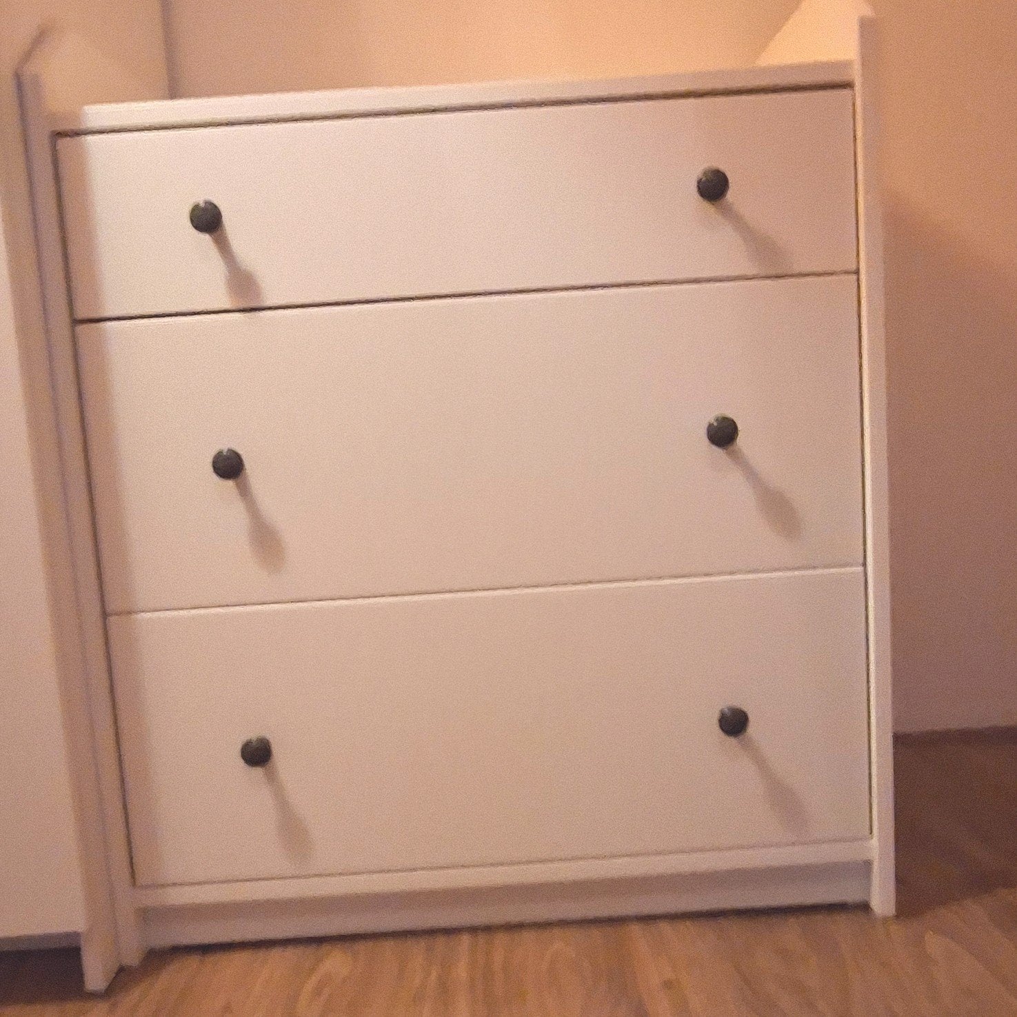 Hauga witte ladekast, Huis en Inrichting, Kasten | Ladekasten, Ophalen, Eikenhout, 50 tot 100 cm, Zo goed als nieuw
