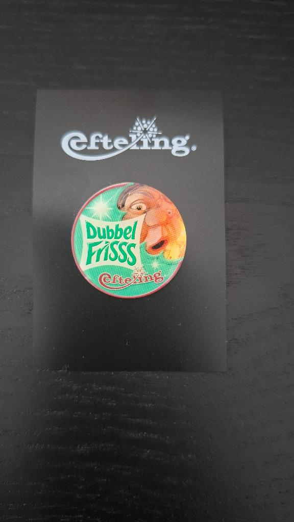 Dubbel Frisss Holle Bolle Gijs, Verzamelen, Efteling, Verzenden, Zo goed als nieuw, Button of Speldje