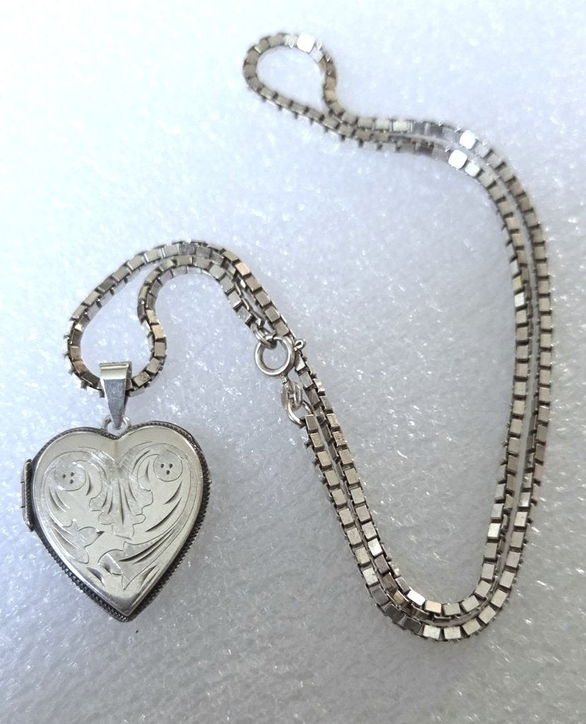 Zilveren 835 HART medaillon hanger aan zilveren 925 ketting, Sieraden, Tassen en Uiterlijk, Kettingen, Ophalen, Met hanger, Zo goed als nieuw