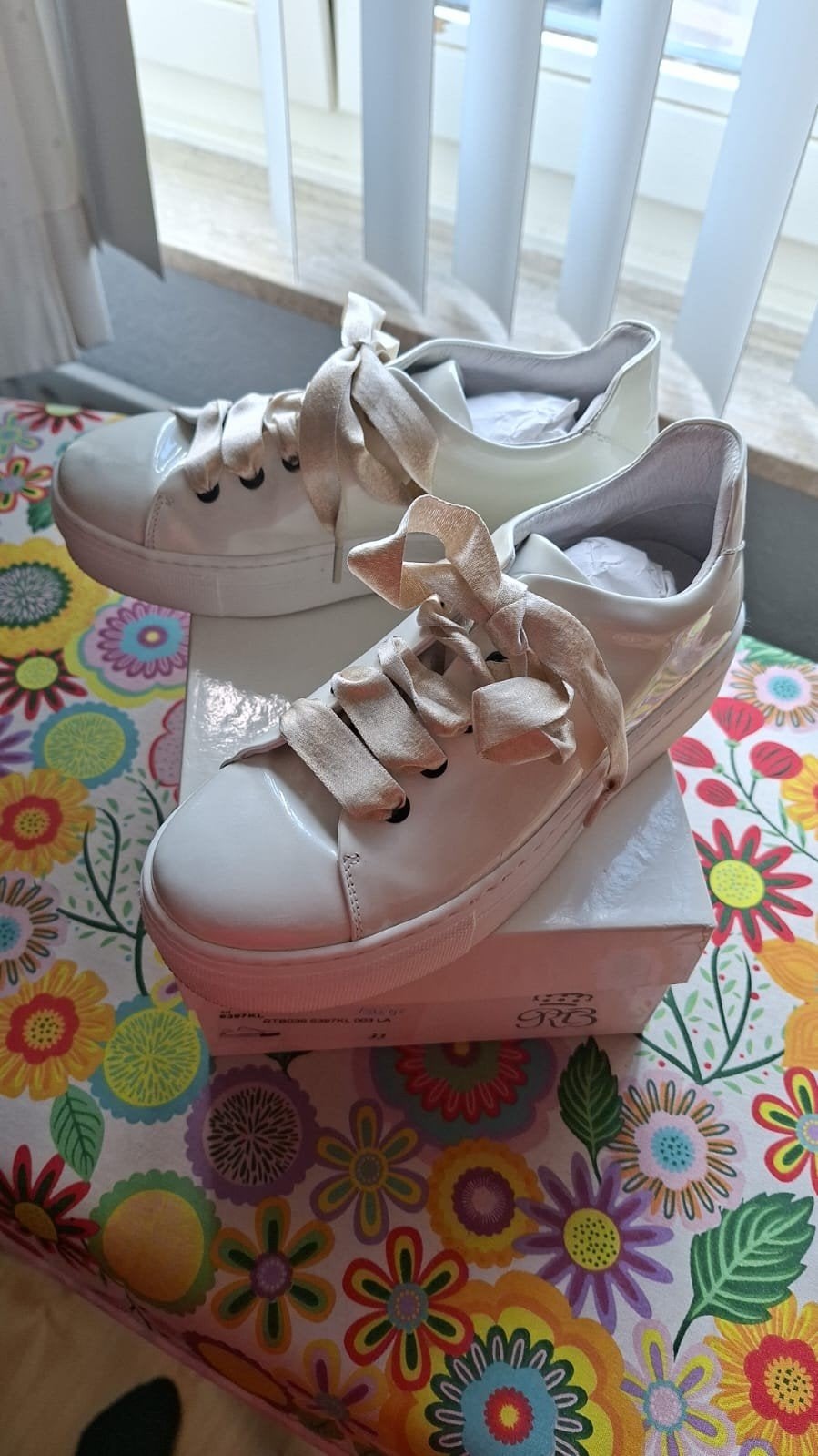 slechts 1 dag gedragen communie schoenen, Ophalen, Meisje, Schoenen, Zo goed als nieuw
