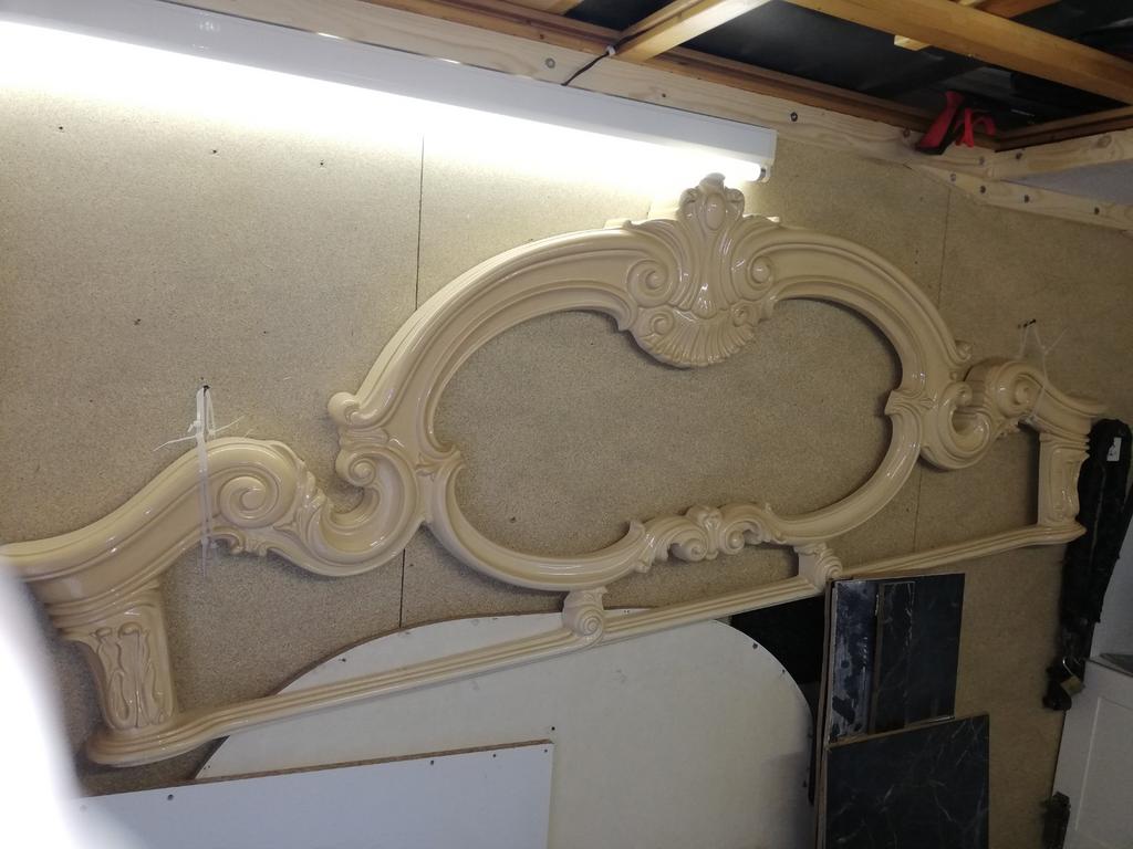 Barok stijl 180 cm bed achterwand, Antiek en Kunst, Ophalen