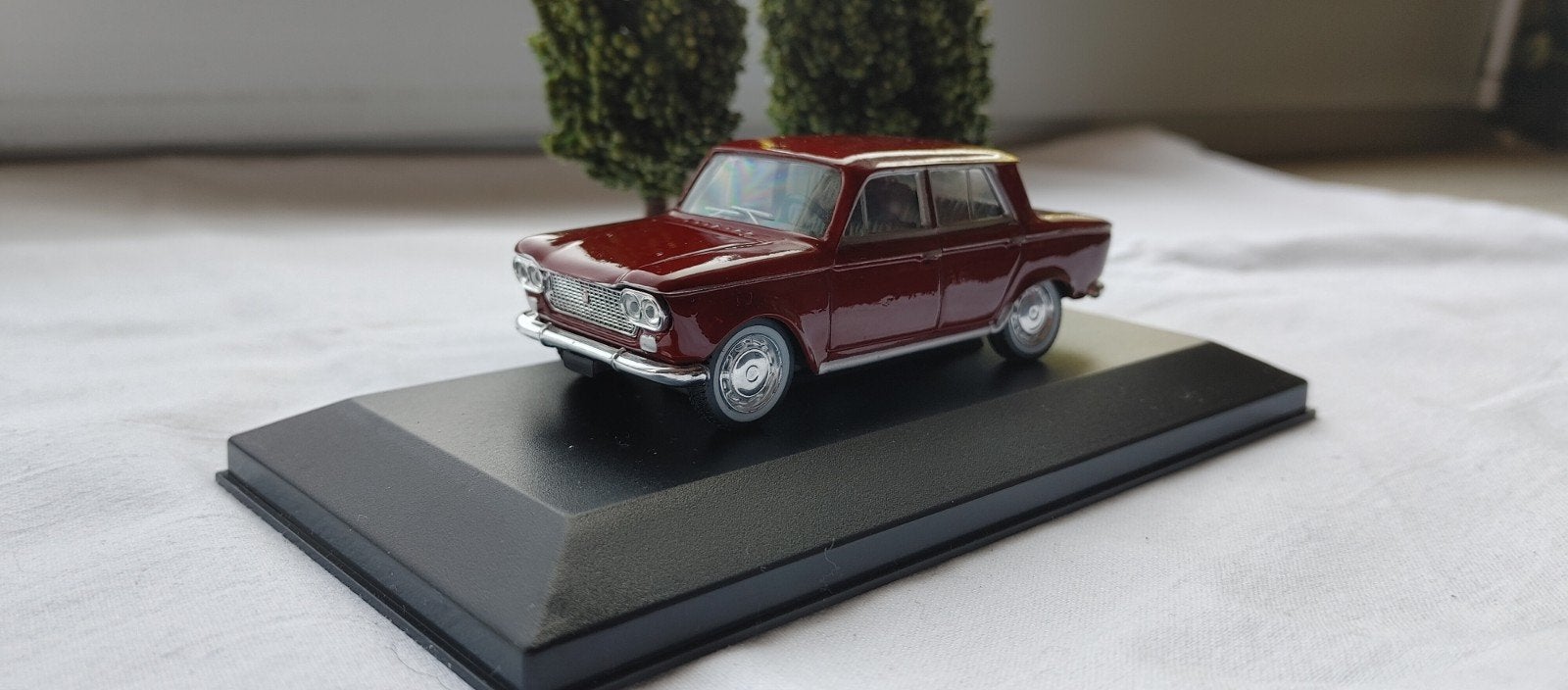 fiat 1500 1:43, Verzenden, Zo goed als nieuw, Auto, Overige merken