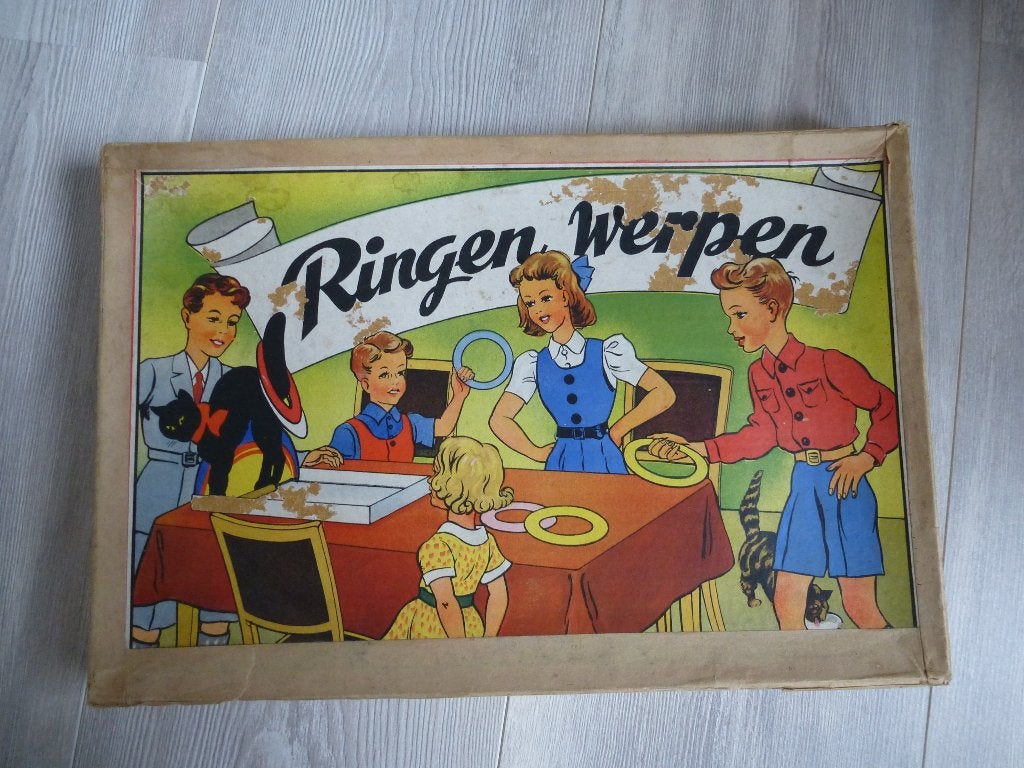 Antiek spel "Ringwerpen" - met Zwarte Kat, Verzenden