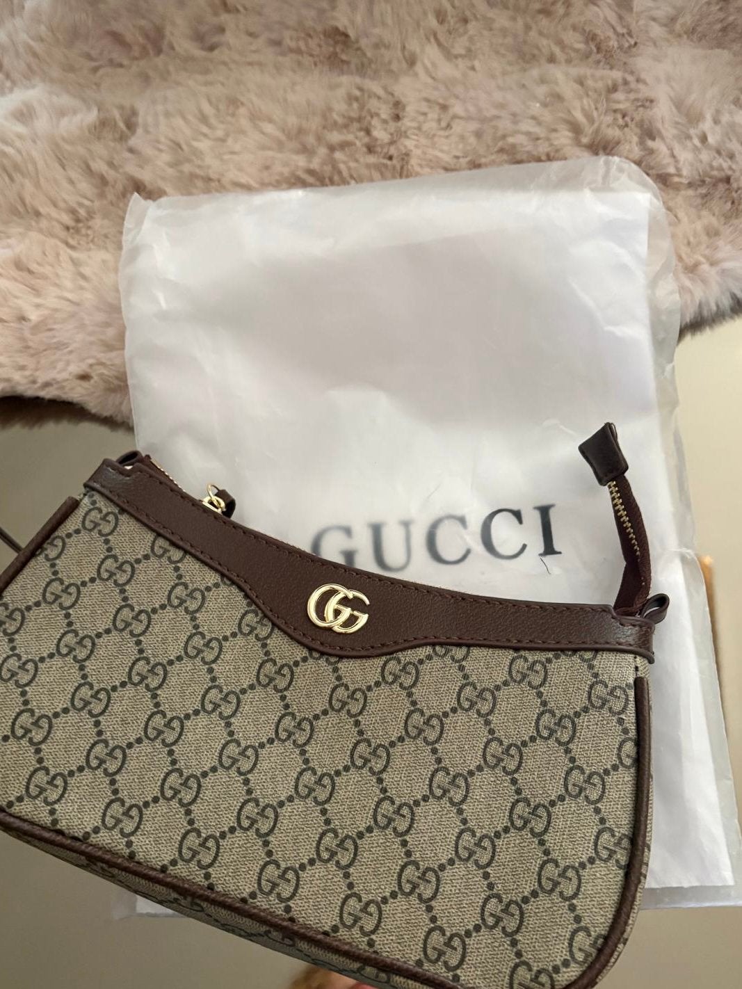 Mooie nieuwe gave Gucci tas - een echte eyecatcher!, Ophalen of Verzenden, Nieuw, Bruin, Handtas