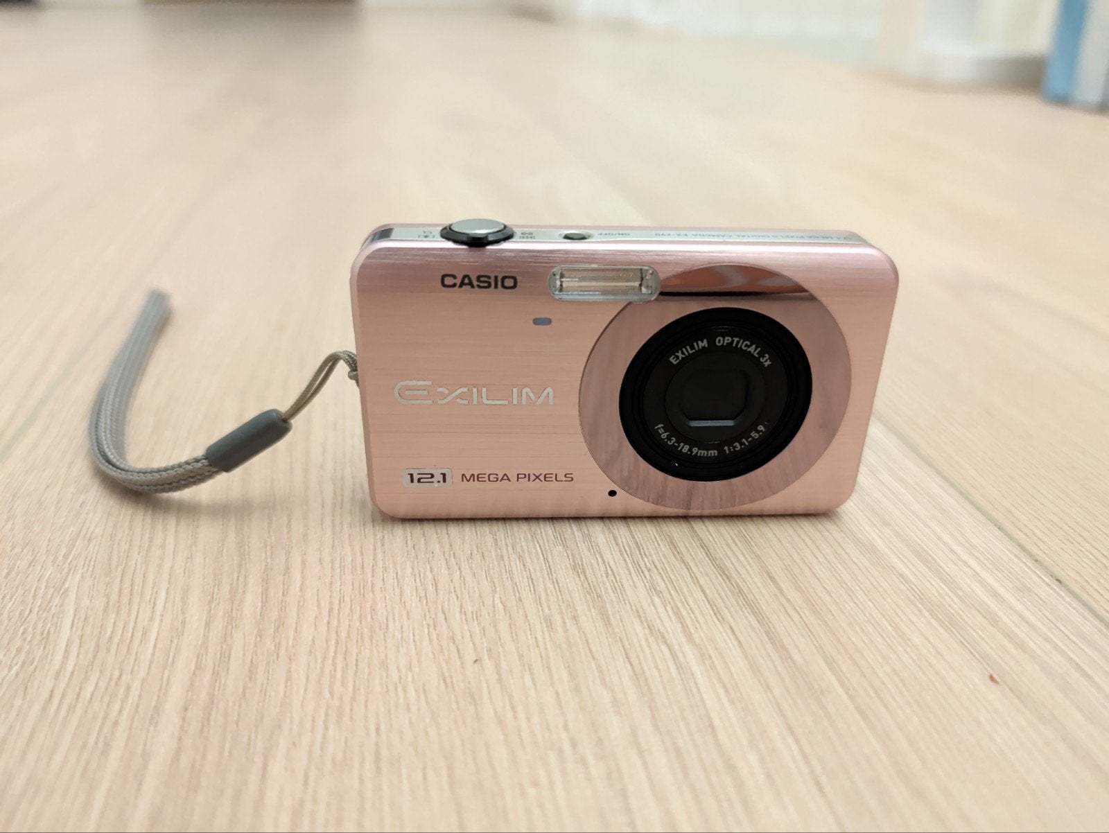 Casio Exilim EX-Z90 Digitale Camera - Roze, 12.1 MP, Ingebouwde flitser, Casio, 12 megapixels, Ophalen of Verzenden