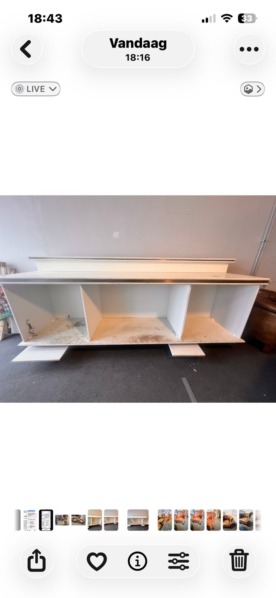 Witte Balie/Receptie met Opbergruimte, Ophalen, Met plank(en), Gebruikt, 200 cm of meer
