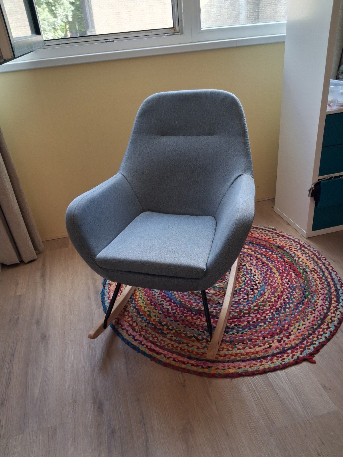 Jysk Nebel schommelstoel lichtblauw, Ophalen, Modern, Scandinavisch, Blauw, Zo goed als nieuw