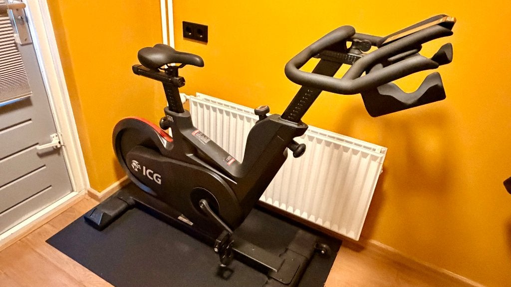 Indoor fitness bike, Benen, Spinningfiets, Ophalen of Verzenden, Zo goed als nieuw