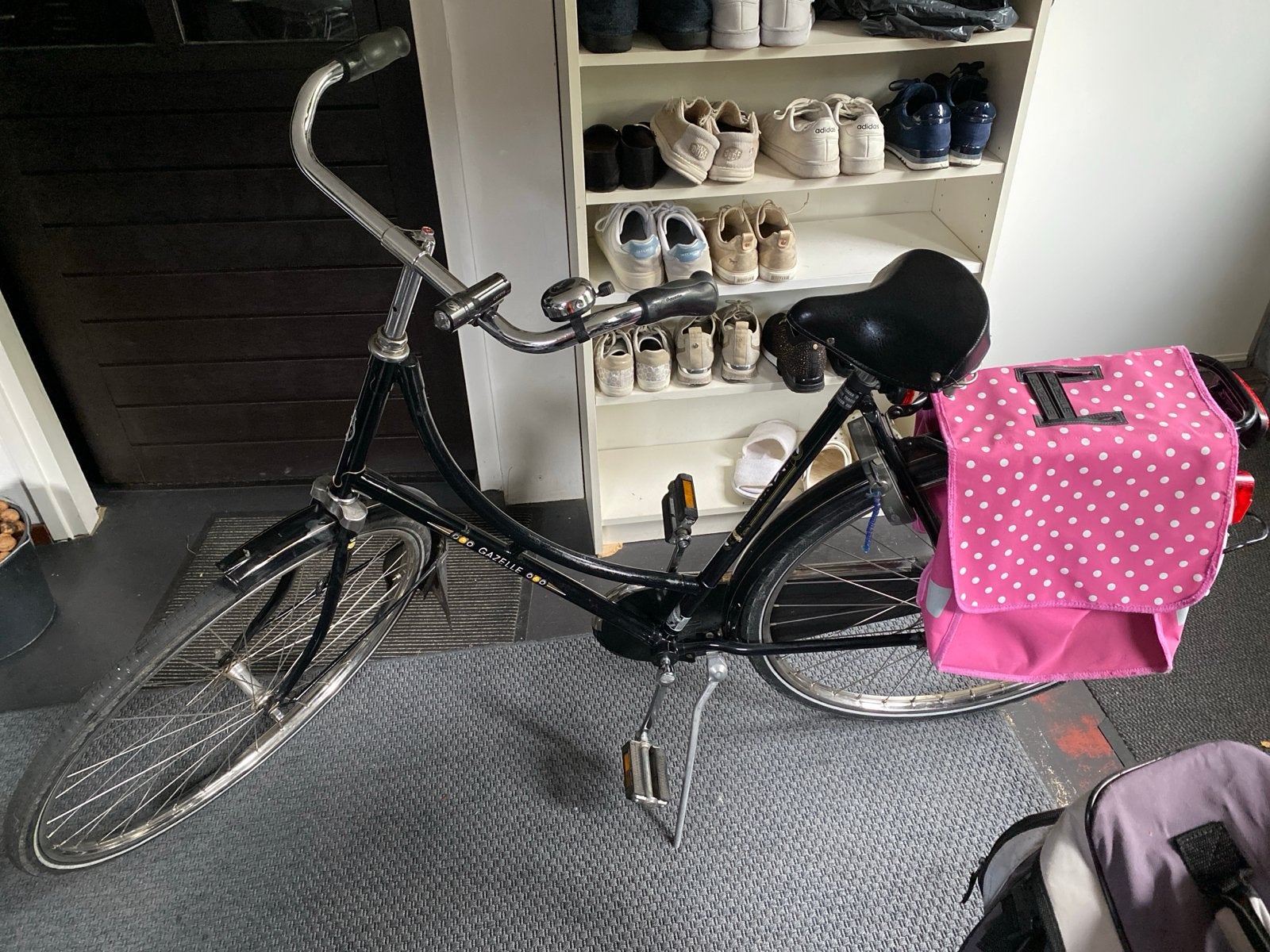 Gazelle omafiets - Zwart, 57 cm frame, terugtraprem, Ophalen, Terugtraprem, Gebruikt, 56 cm of meer