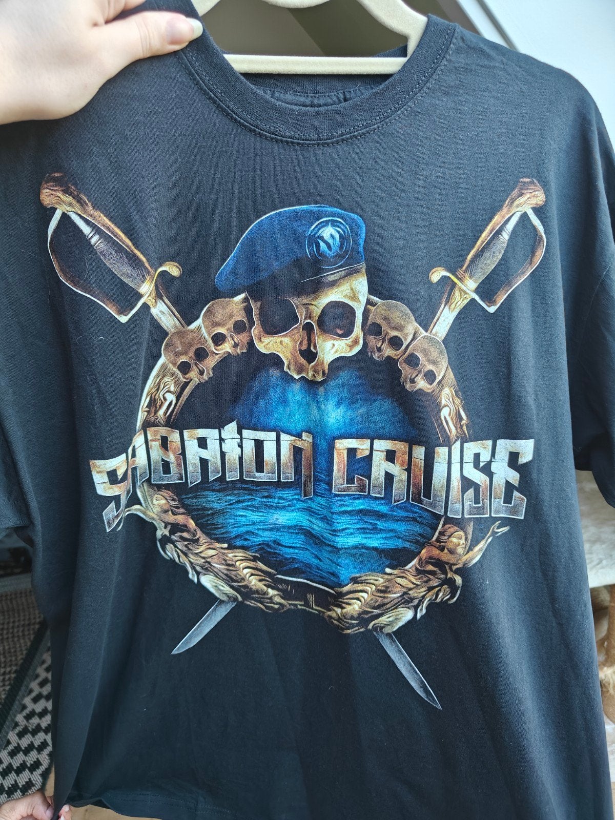 Official Sabaton Cruise 2022 Band Shirt – Maat XL, Ophalen of Verzenden, Nieuw, Maat 56/58 (XL)