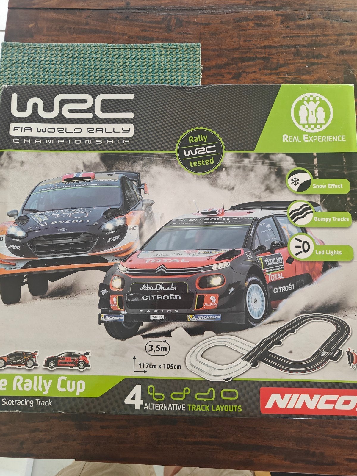 Ninco Racebaan WRC Ice Rally Cup 1:43 met sneeuw en hobbels, Racebaan, Zo goed als nieuw, Elektrisch, Ophalen