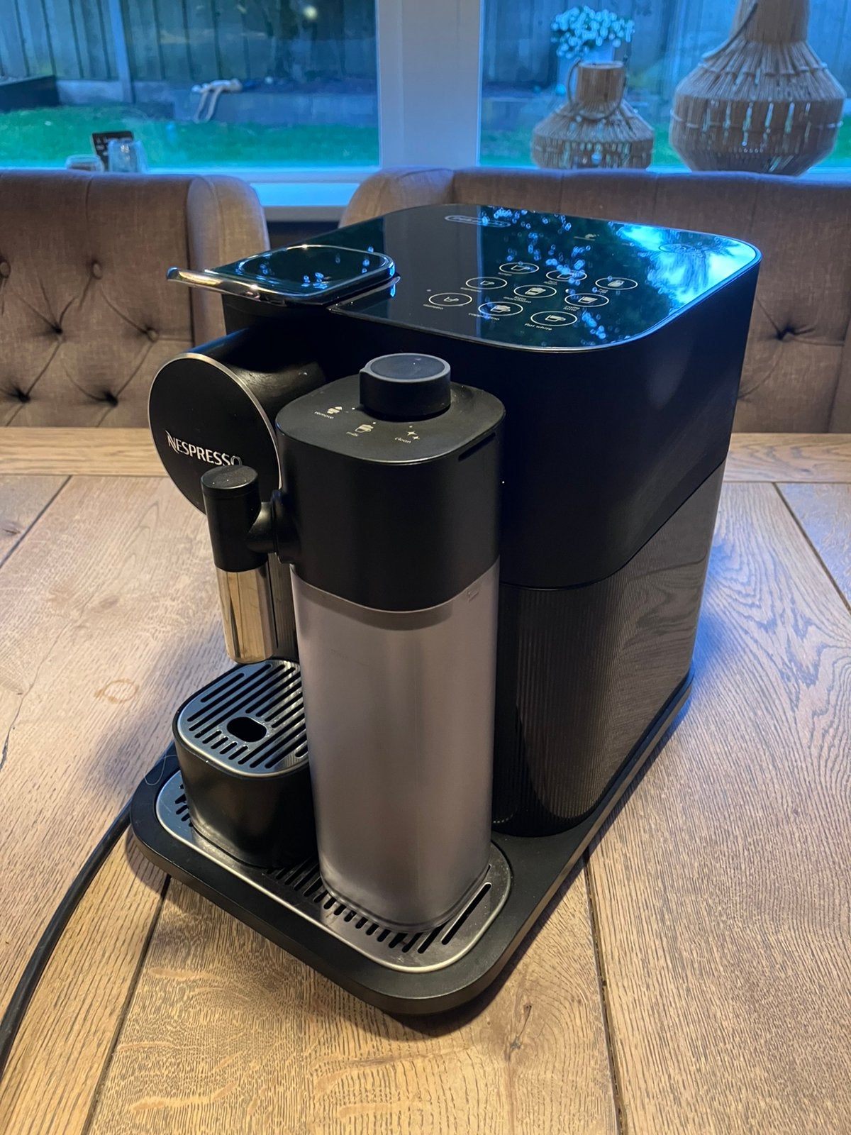 Nespresso DeLonghi EN650.B Lattissima Gran Lattissima, Ophalen, Koffiepads en cups, Koffiemachine, Zo goed als nieuw