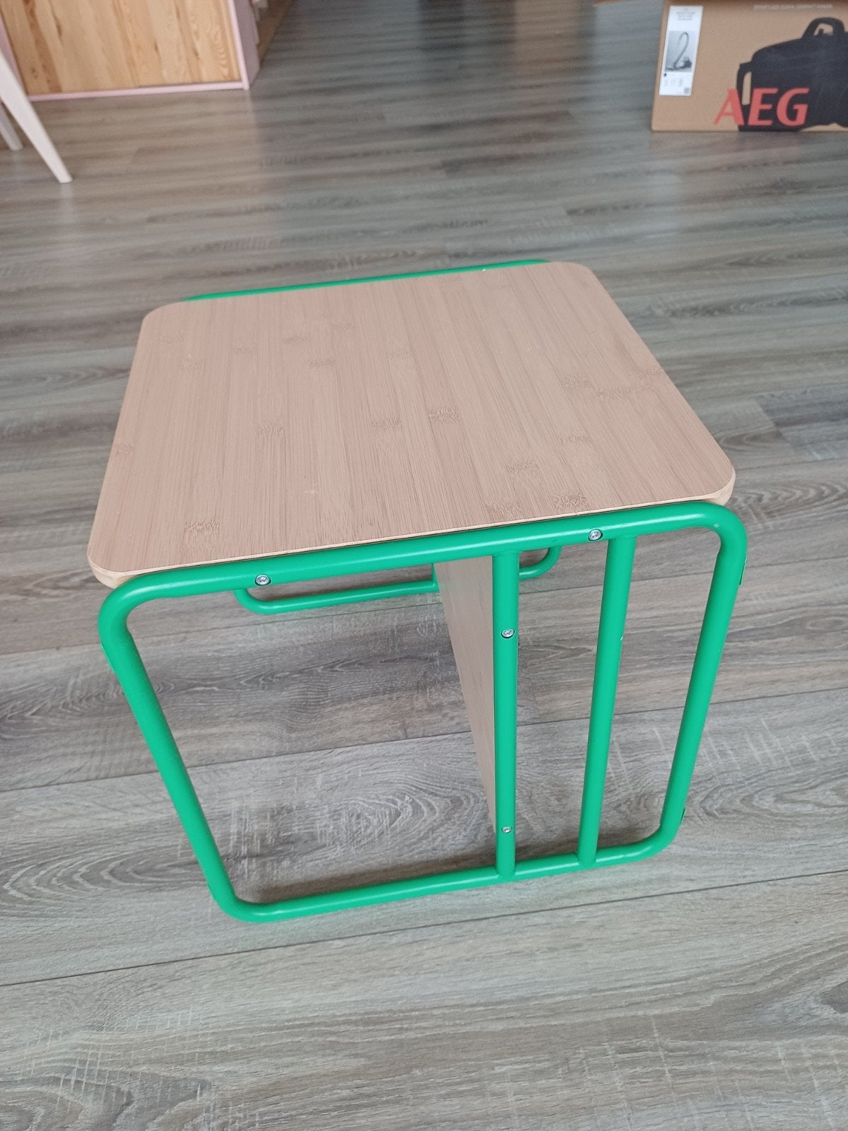 Tafeltje/kinderstoeltje, Ophalen, Minder dan 45 cm, Minder dan 55 cm, Vierkant