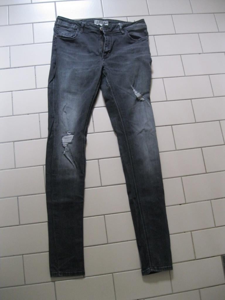maat M (size 31) Revelation heupspijkerbroek, stretch, Kleding | Dames, Spijkerbroeken en Jeans, Overige kleuren, Ophalen of Verzenden
