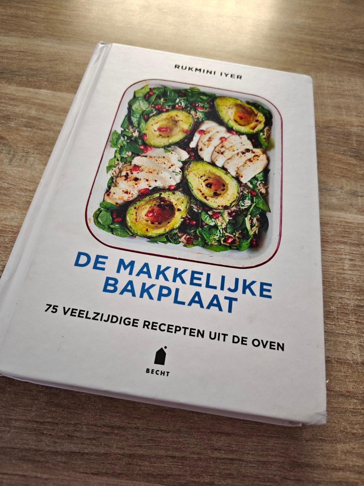 Rukmini Iyer - De makkelijke bakplaat, Boeken, Ophalen of Verzenden, Zo goed als nieuw, Rukmini Iyer