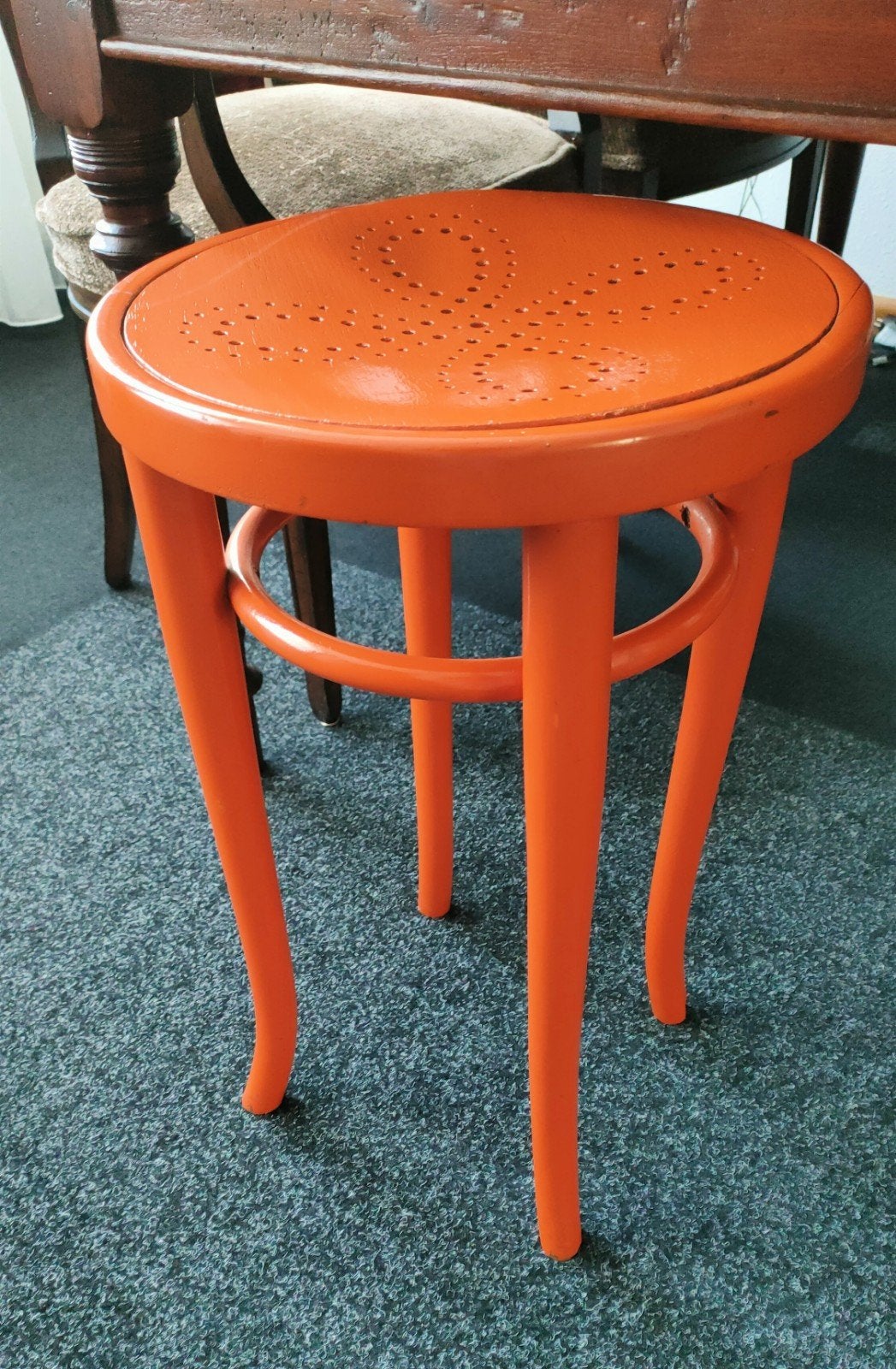 Vintage Thonet kruk of plantentafeltje, Huis en Inrichting, Krukjes, Ophalen, Gebruikt, Hout