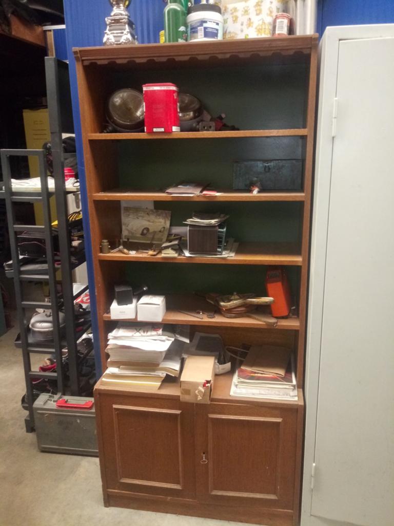 Gratis.   2 stuks boekenkast, Ophalen