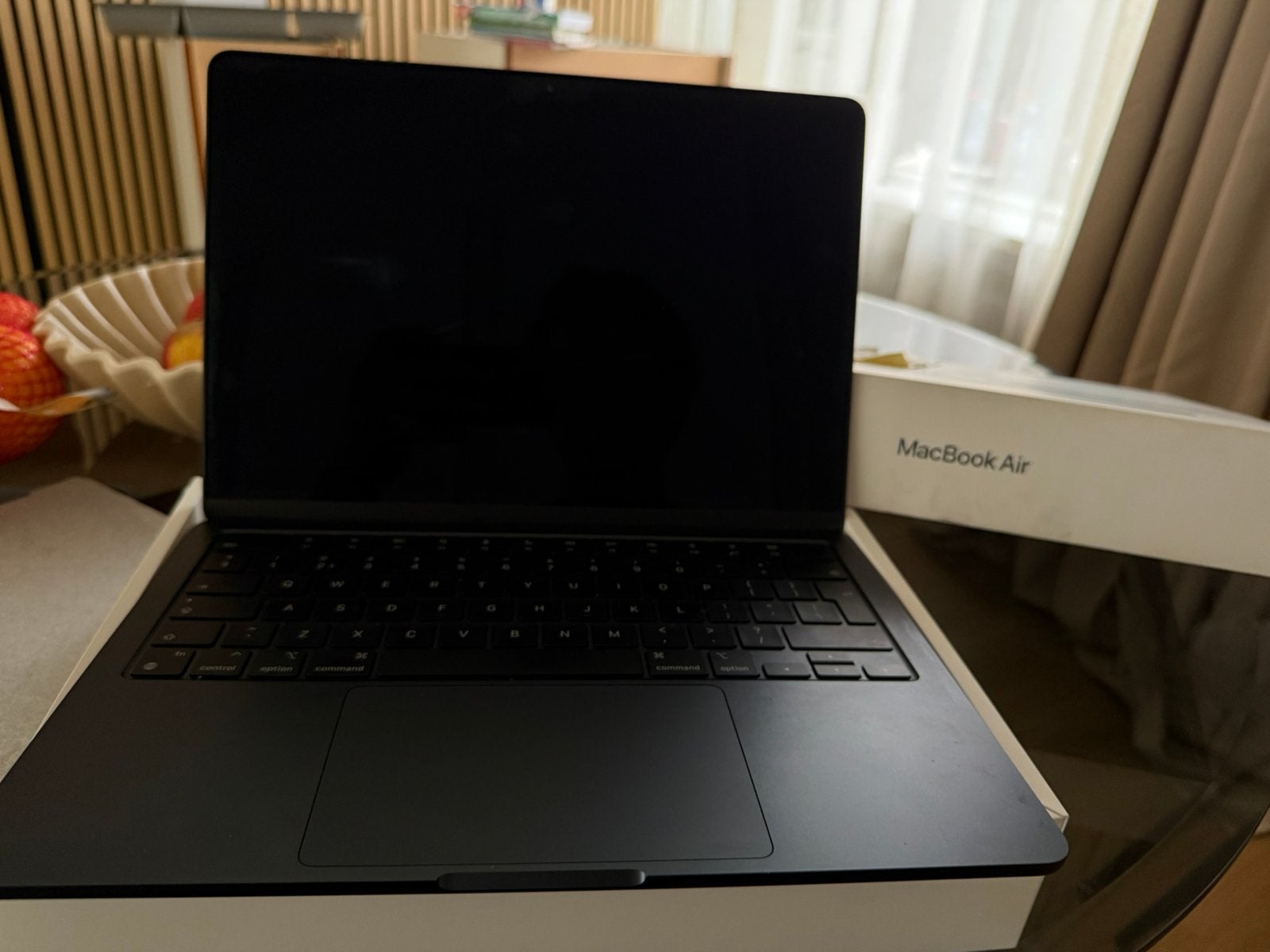 Macbook M3 24GB ram 512GB opslag 10-Core Gpu