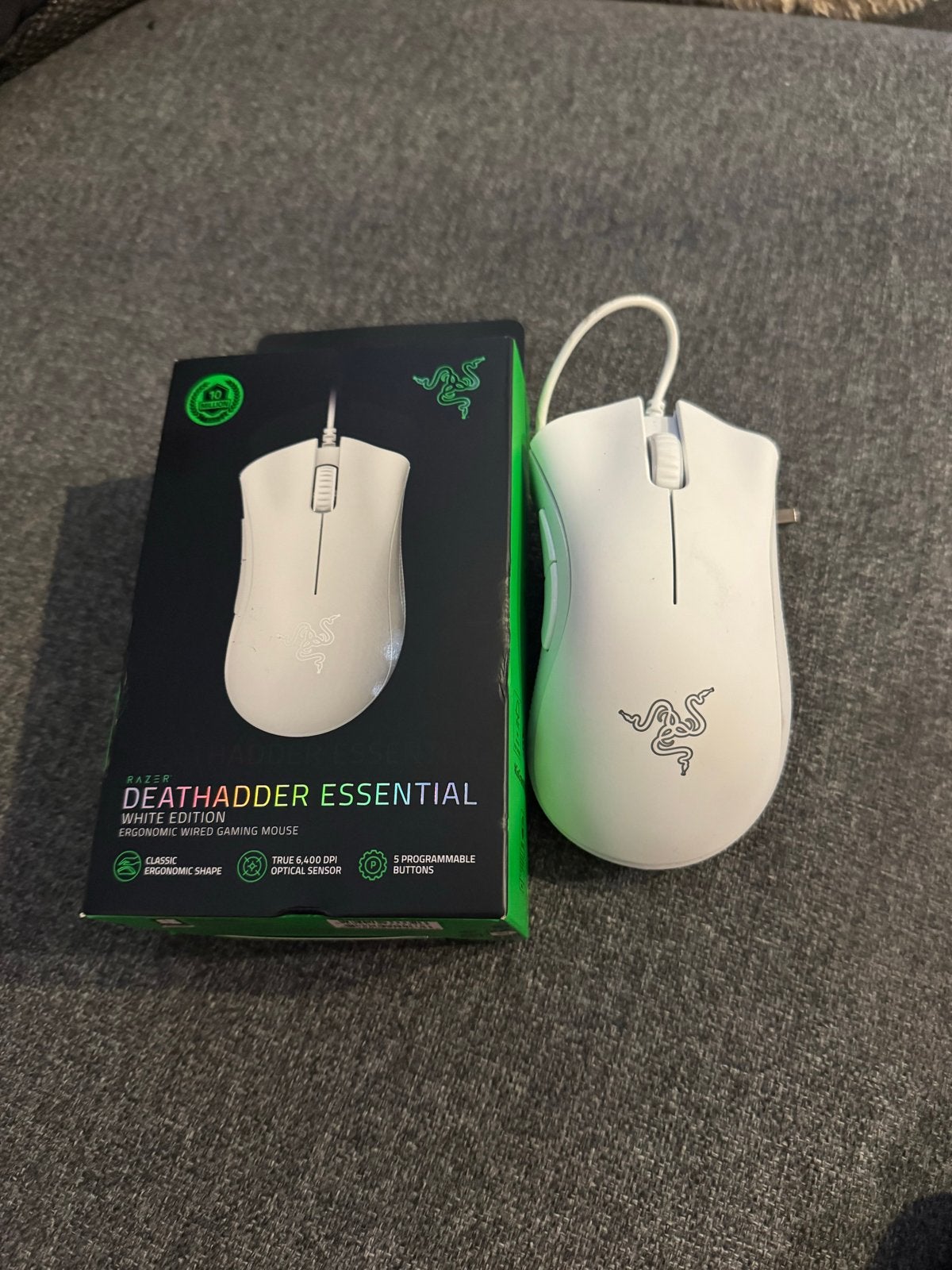 Razer Deathadder Essential Gaming Muis - Wit, Computers en Software, Muizen, Rechtshandig, Muis, Ergonomisch, Ophalen of Verzenden