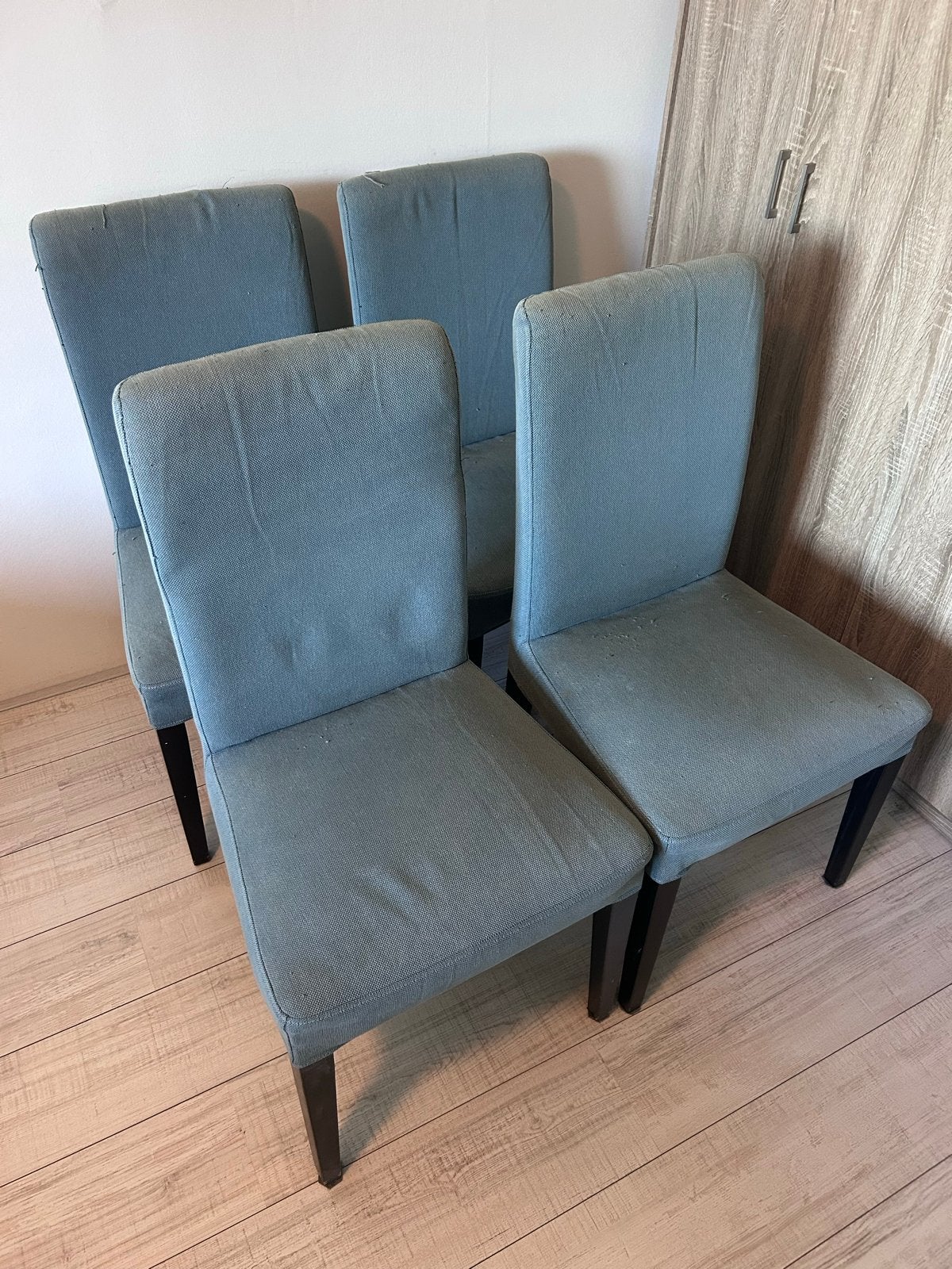 4x IKEA Hendriksdal stoelen - Gebruikt, Ophalen, Gebruikt, Blauw, Vier