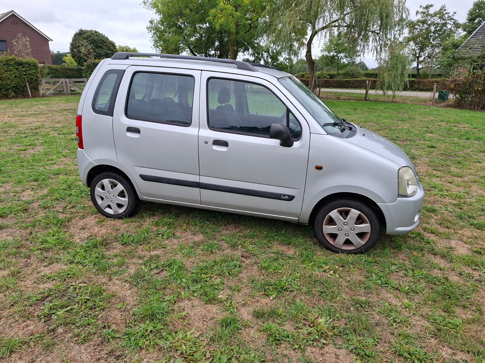 Suzuki Wagon R+ 1.3 2004 Grijs, Auto's, Voorwielaandrijving, Stof, Zwart, Wagon R+